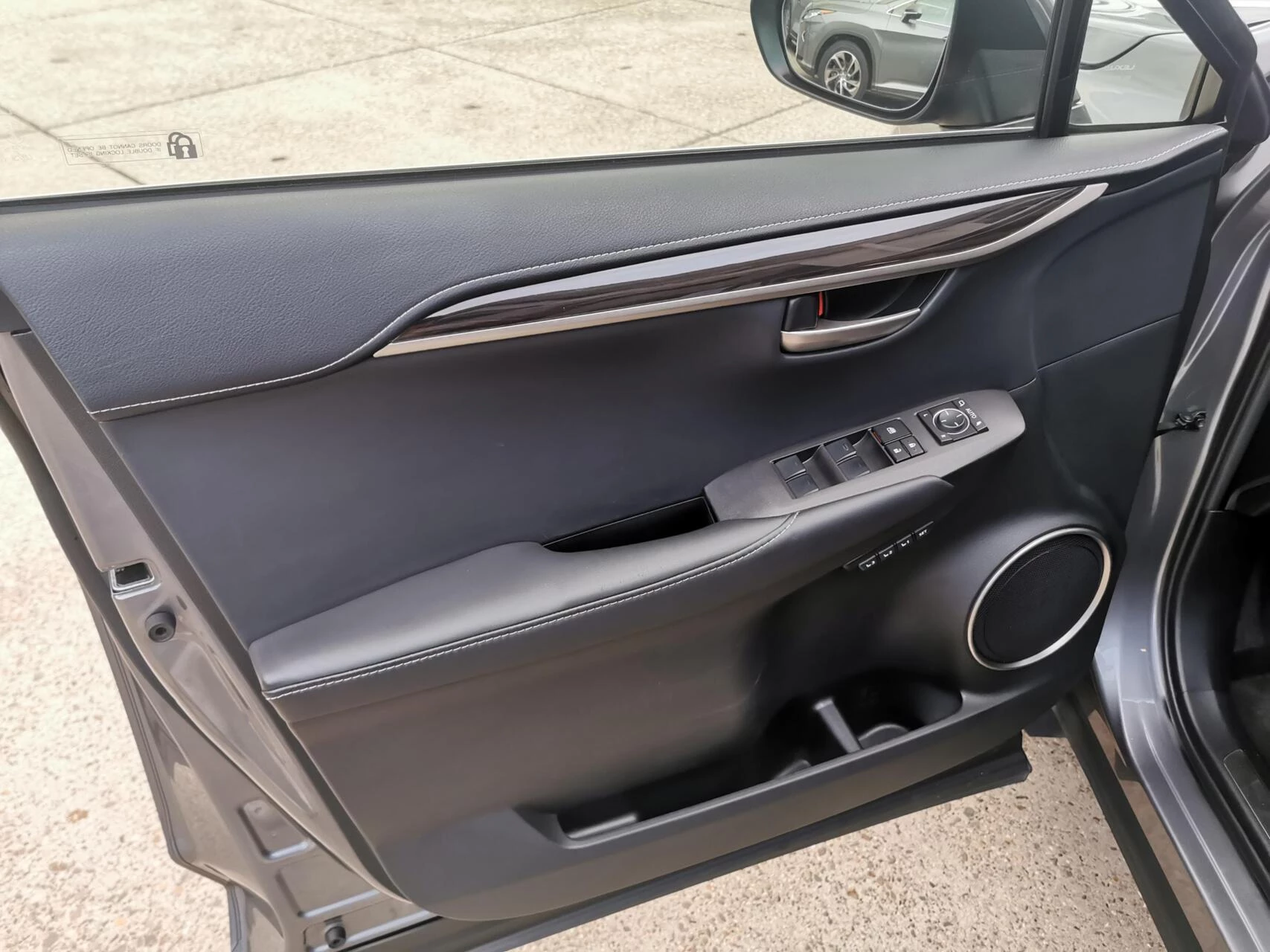 Hoofdafbeelding Lexus NX