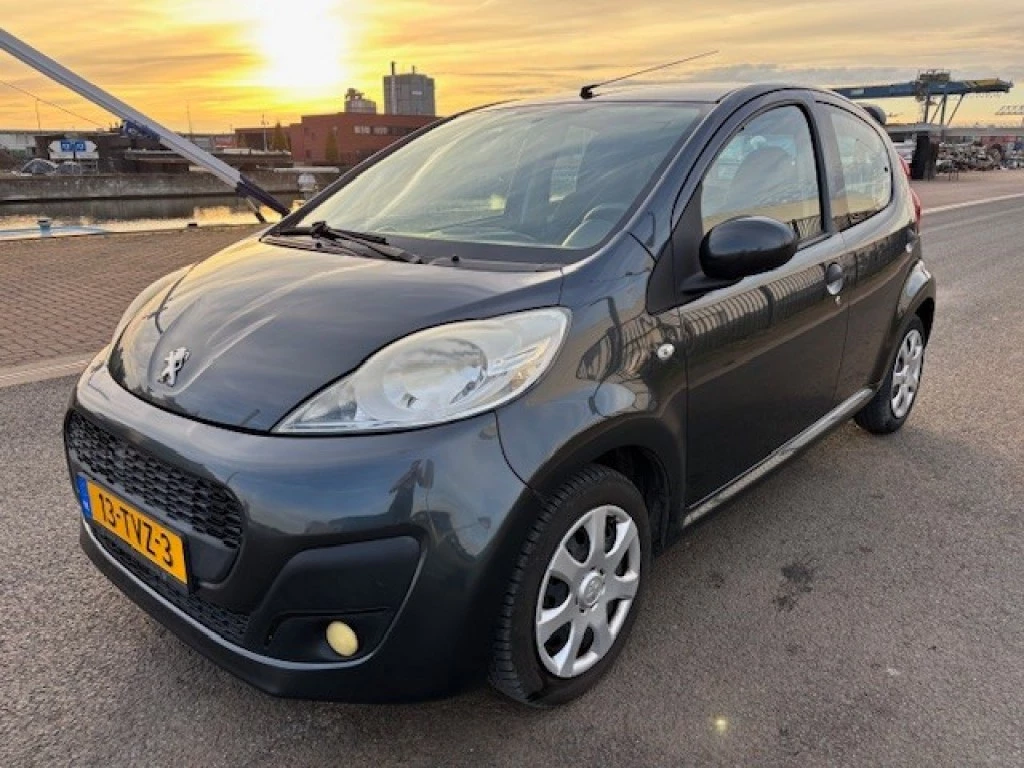 Hoofdafbeelding Peugeot 107