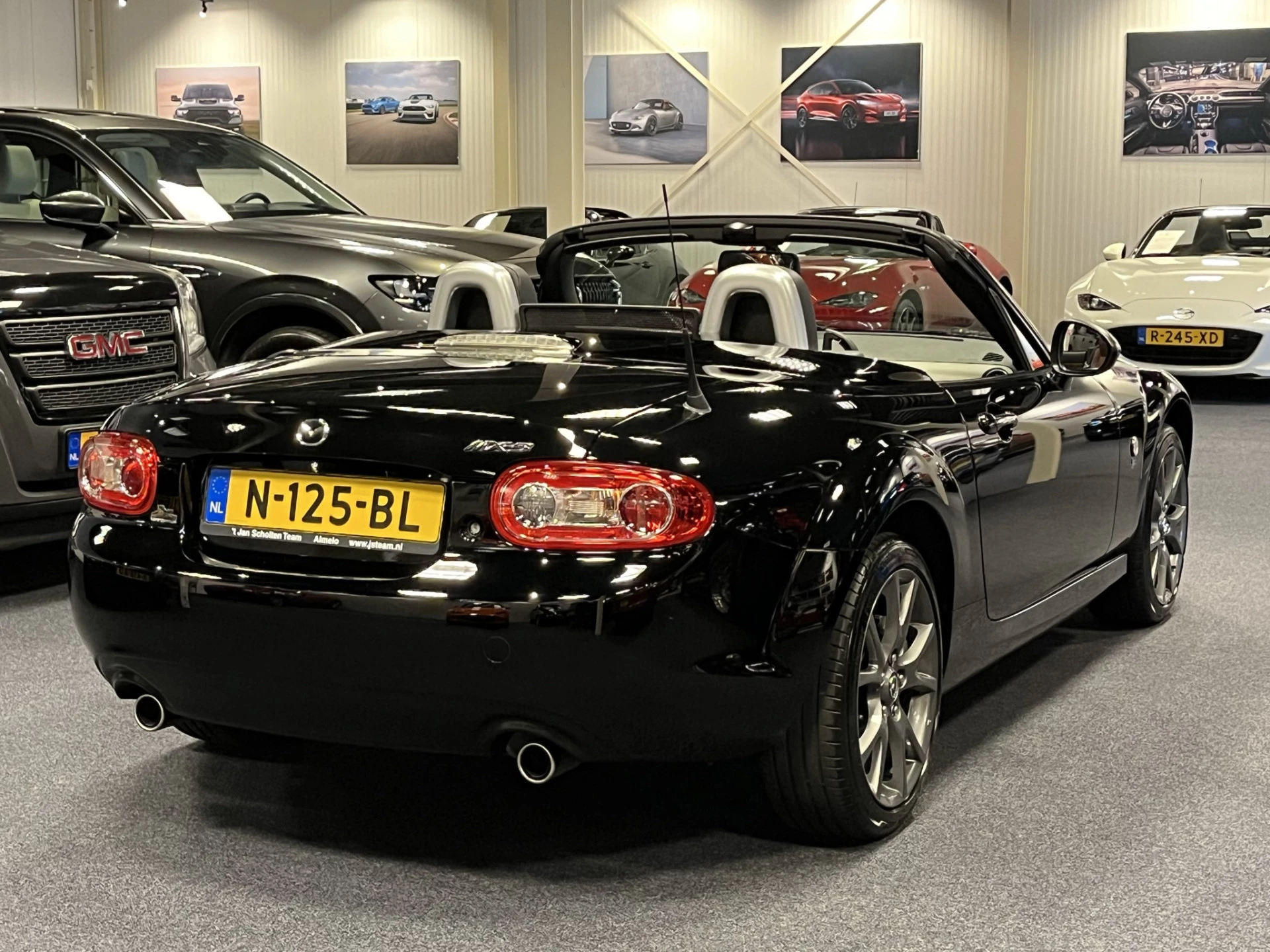 Hoofdafbeelding Mazda MX-5