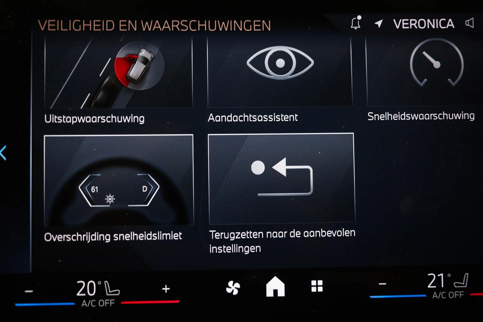 Hoofdafbeelding BMW iX2