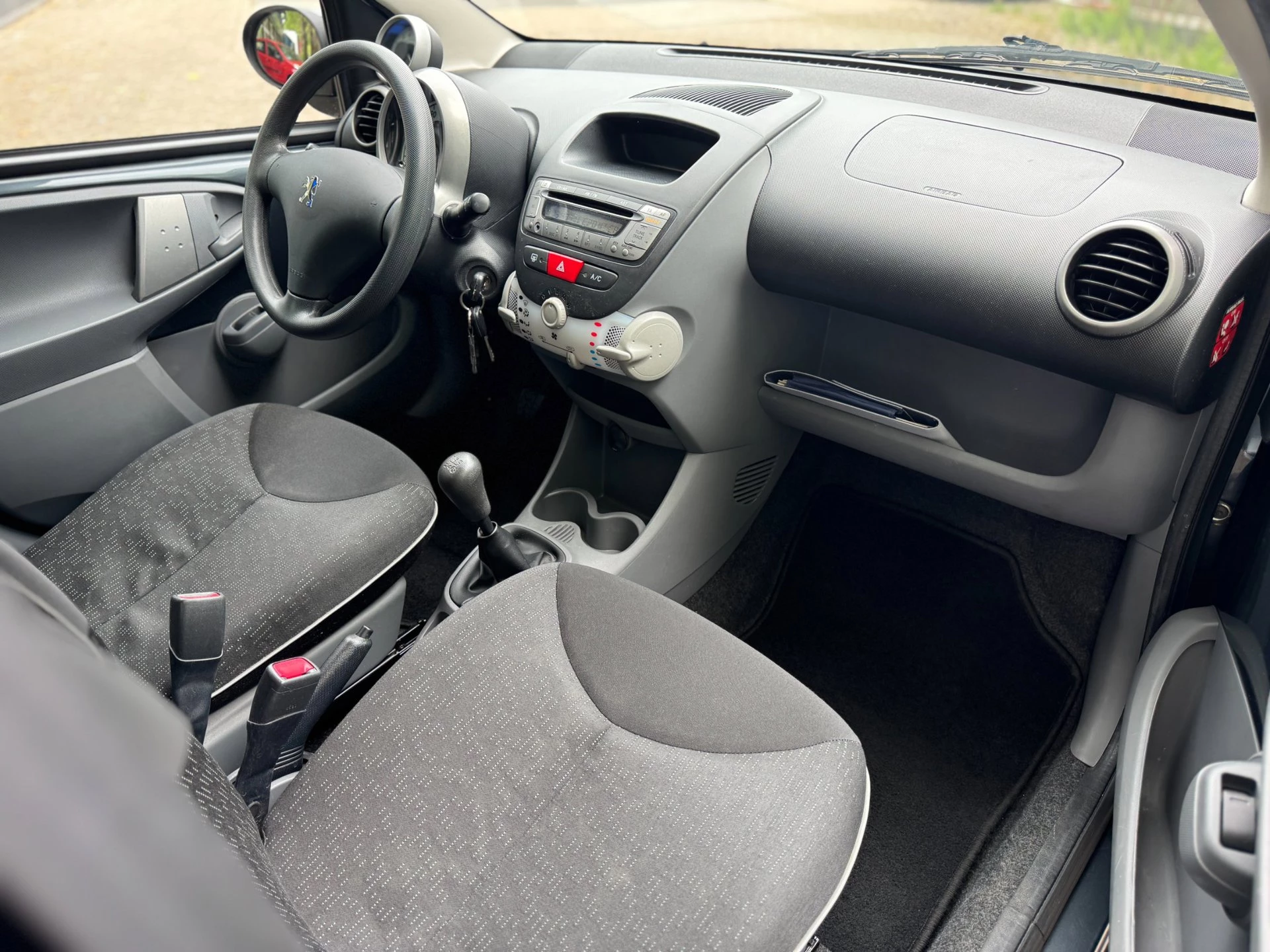 Hoofdafbeelding Peugeot 107