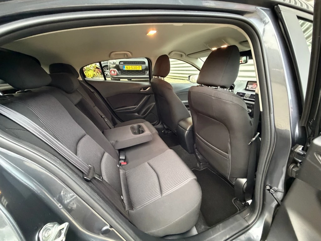 Hoofdafbeelding Mazda 3