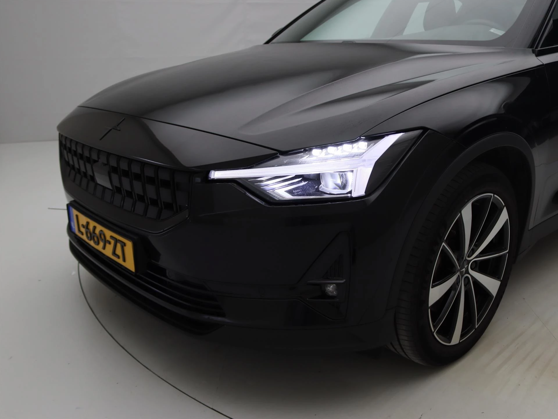 Hoofdafbeelding Polestar 2