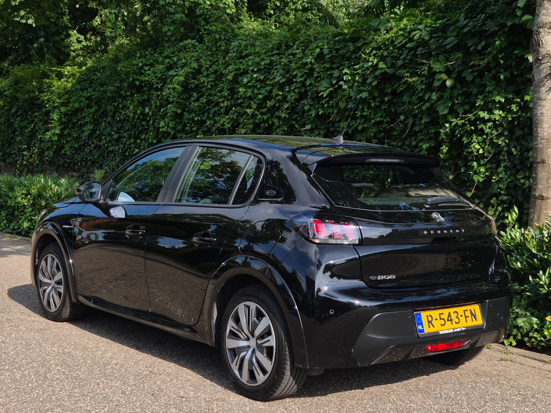 Hoofdafbeelding Peugeot e-208