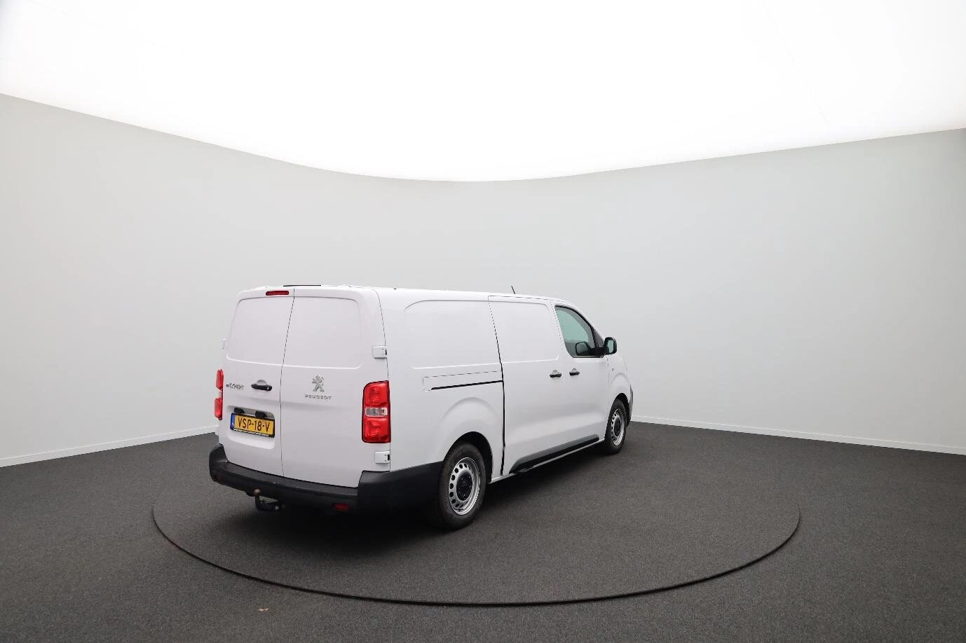 Hoofdafbeelding Peugeot e-Expert