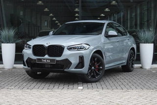 Hoofdafbeelding BMW X4 BMW X4 xDrive30i High Executive M Sport Automaat / Panoramadak / Trekhaak / Laserlight / Sportstoelen / Active Cruise Control / Parking Assistant Plus / Comfort Access
