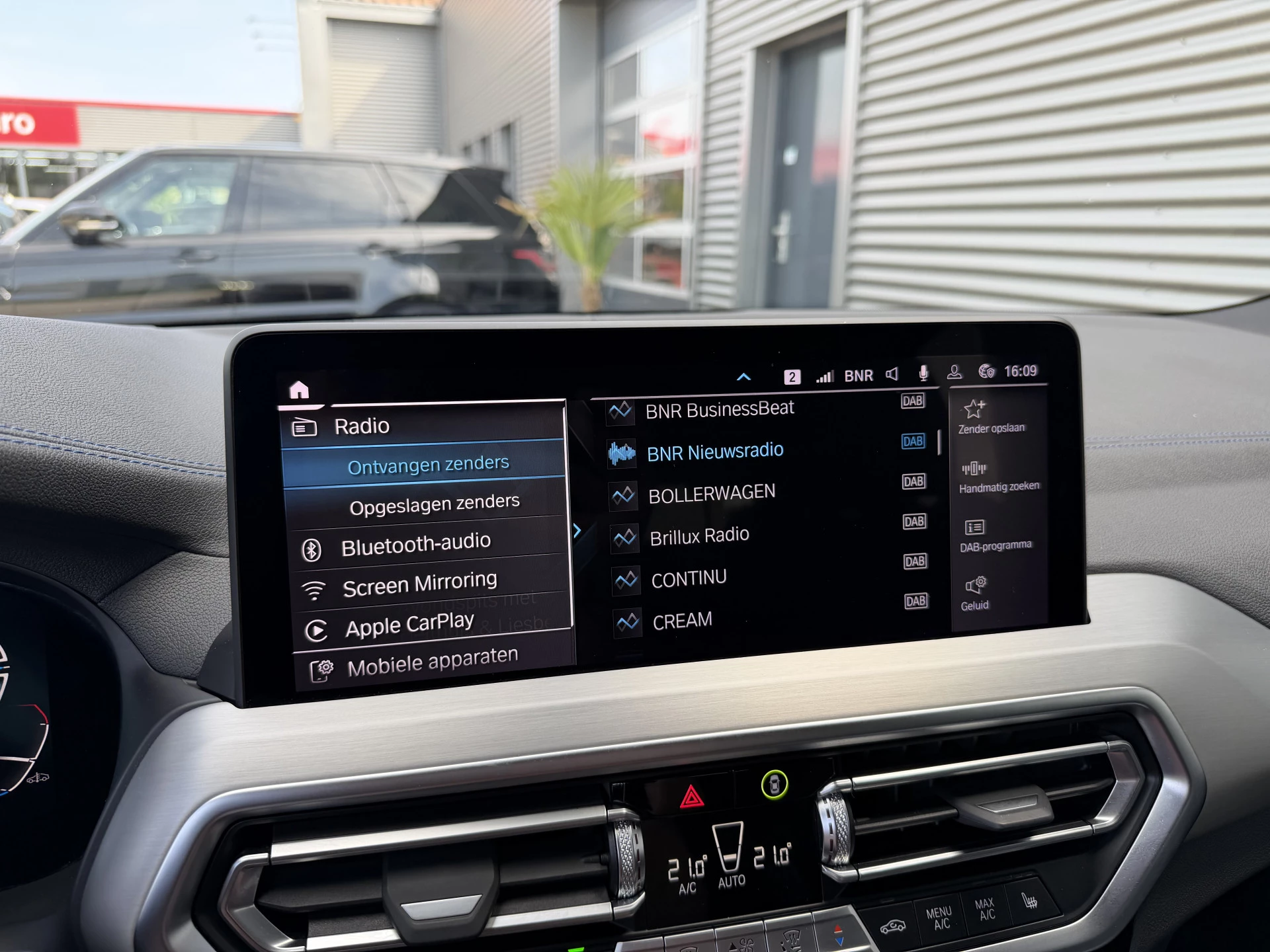 Hoofdafbeelding BMW iX3