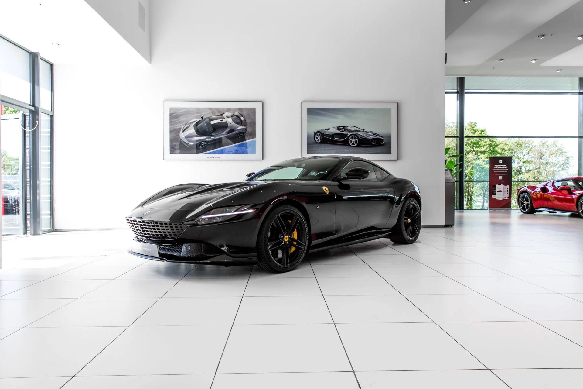 Hoofdafbeelding Ferrari Roma