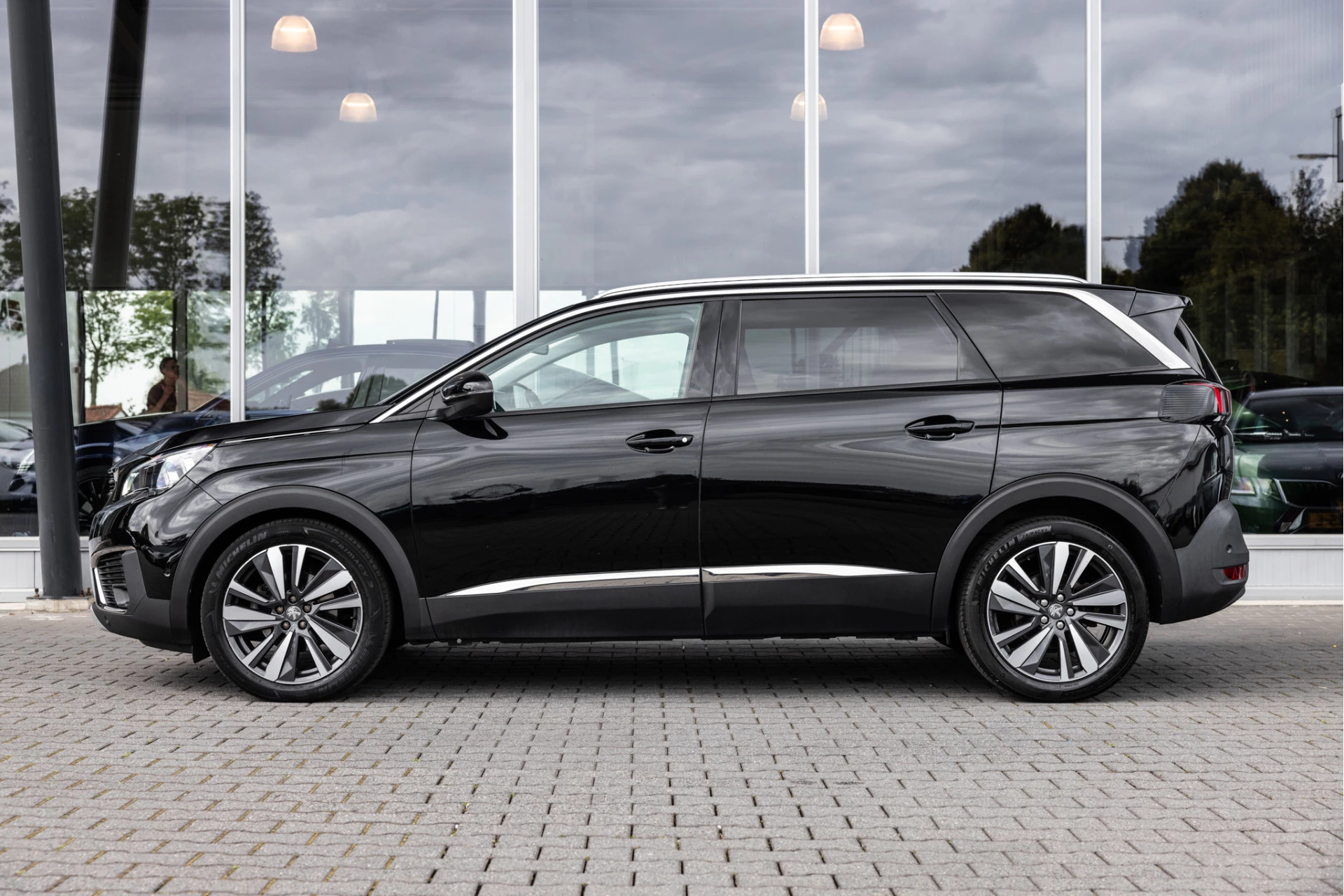 Hoofdafbeelding Peugeot 5008