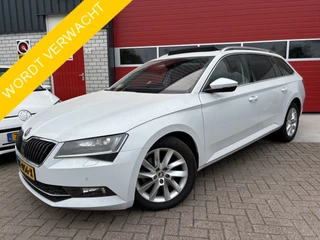 Škoda Superb Combi 1.4 TSI ACT Style AUTOMAAT / PANORAMADAK / TREKHAAK / STOELVERW / XENON / NAVI / CARPLAY / DAB+ / NL-AUTO