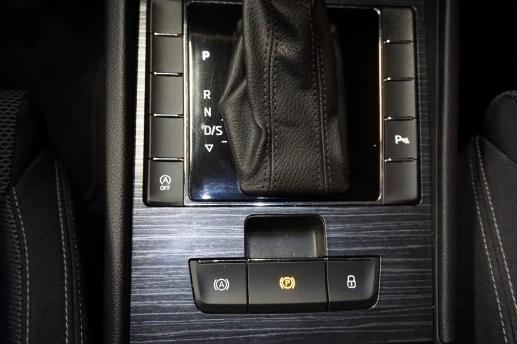 Hoofdafbeelding Škoda Superb