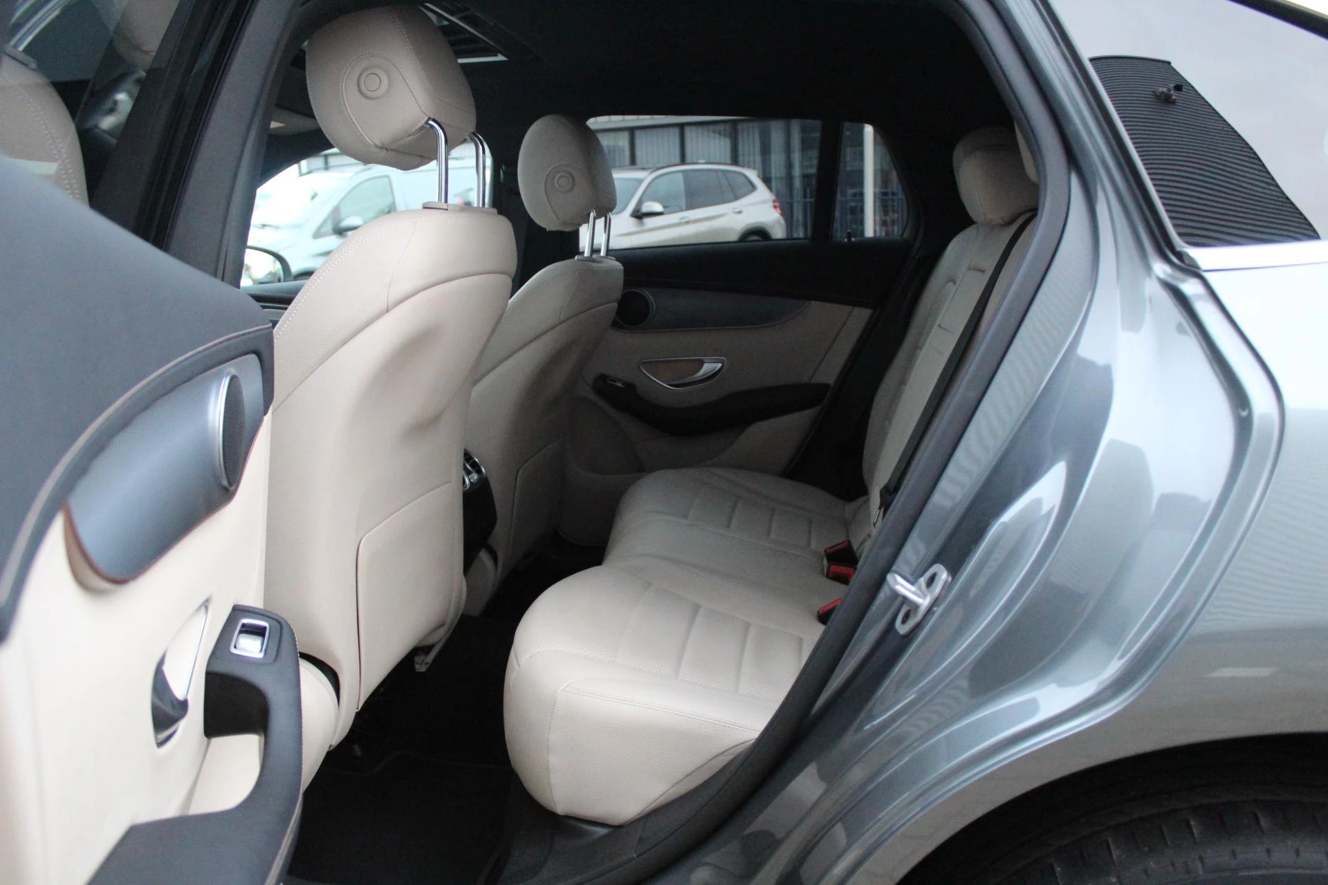 Hoofdafbeelding Mercedes-Benz EQC