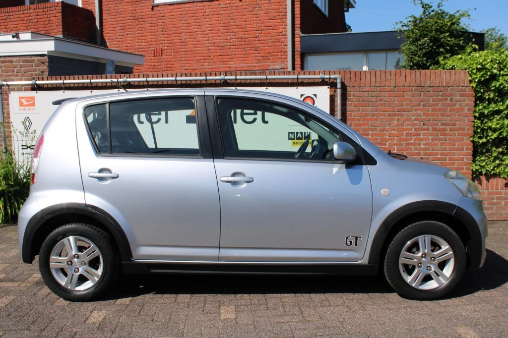 Hoofdafbeelding Daihatsu Sirion