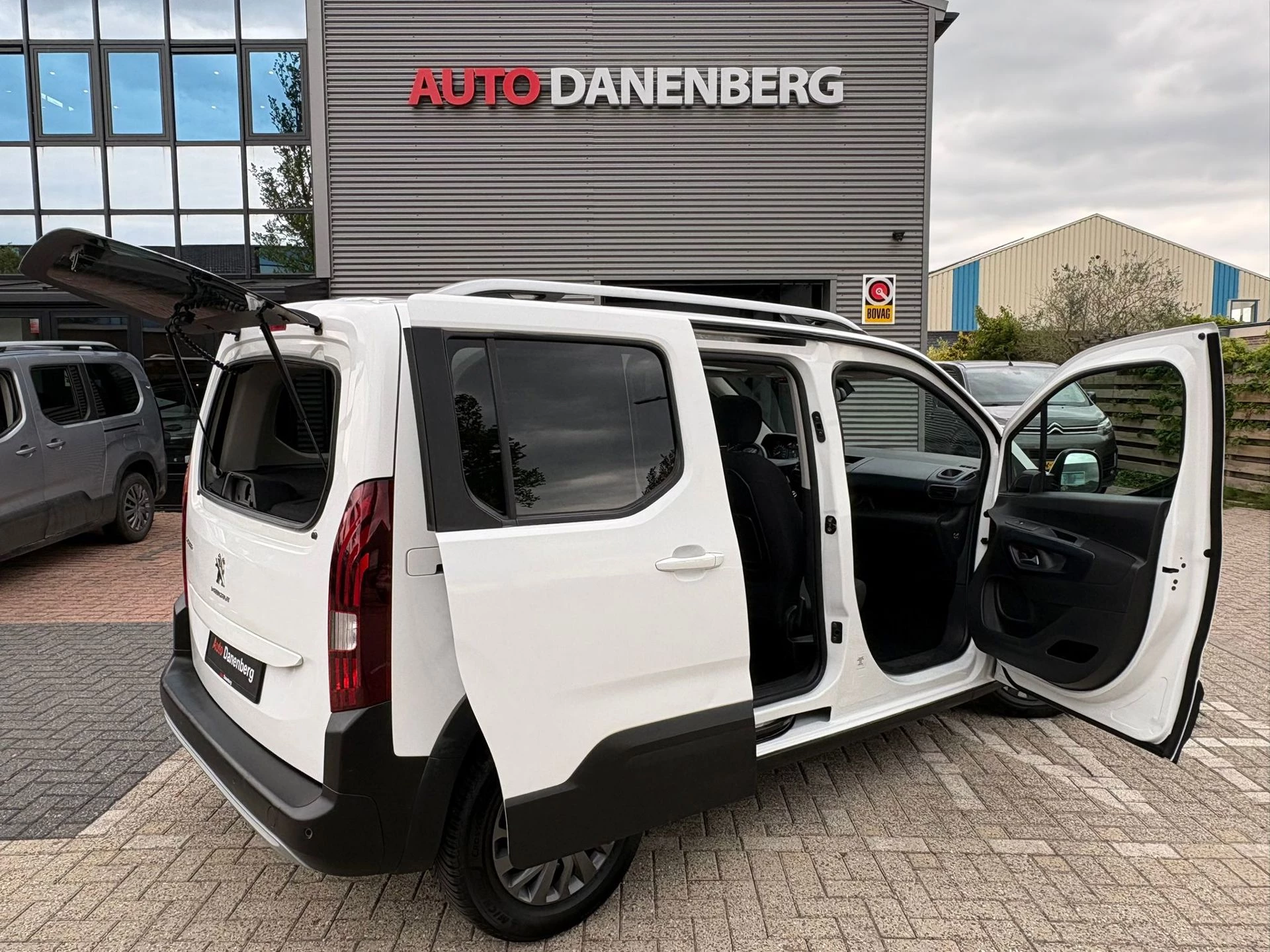 Hoofdafbeelding Peugeot Rifter
