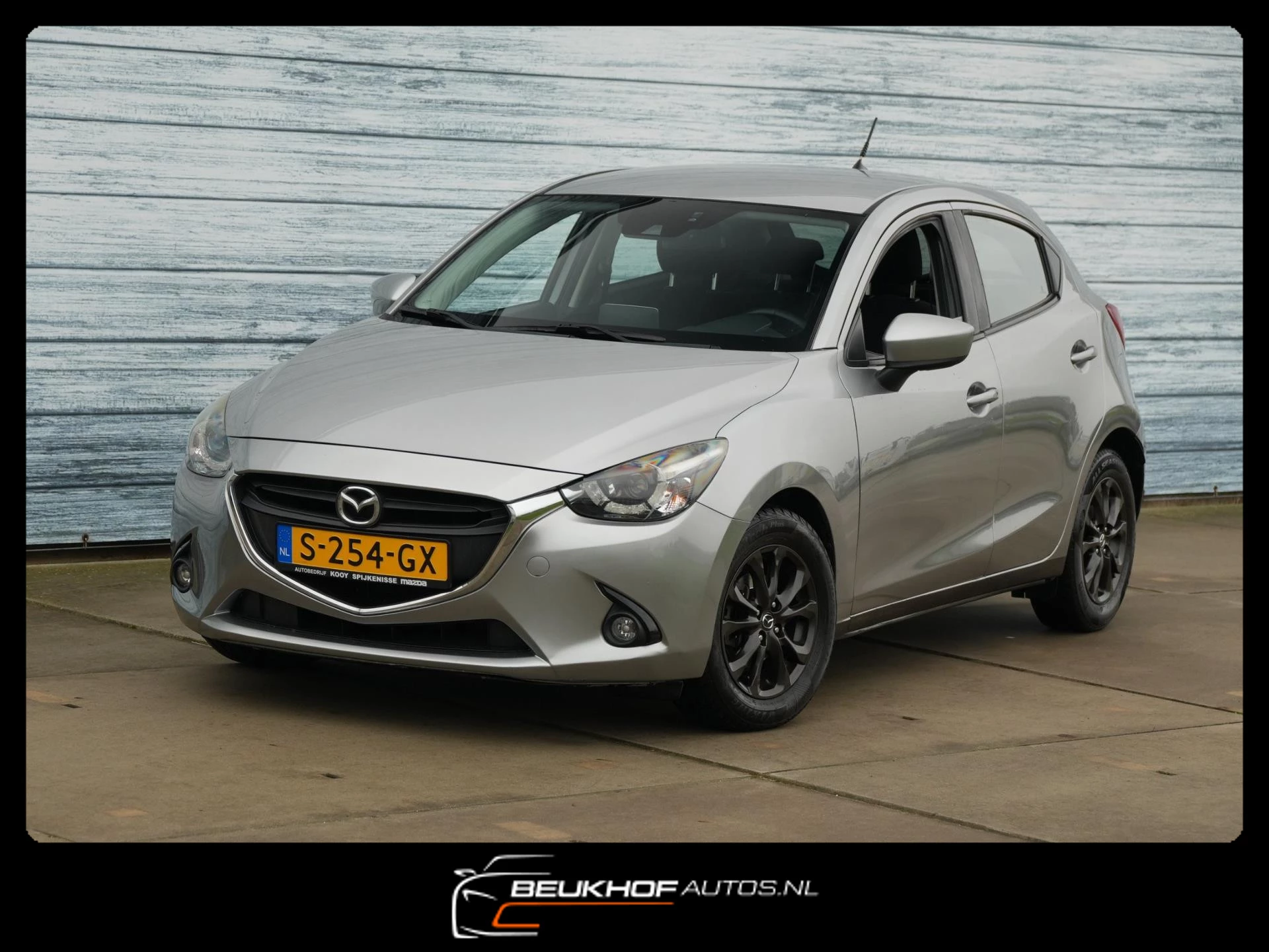 Hoofdafbeelding Mazda 2