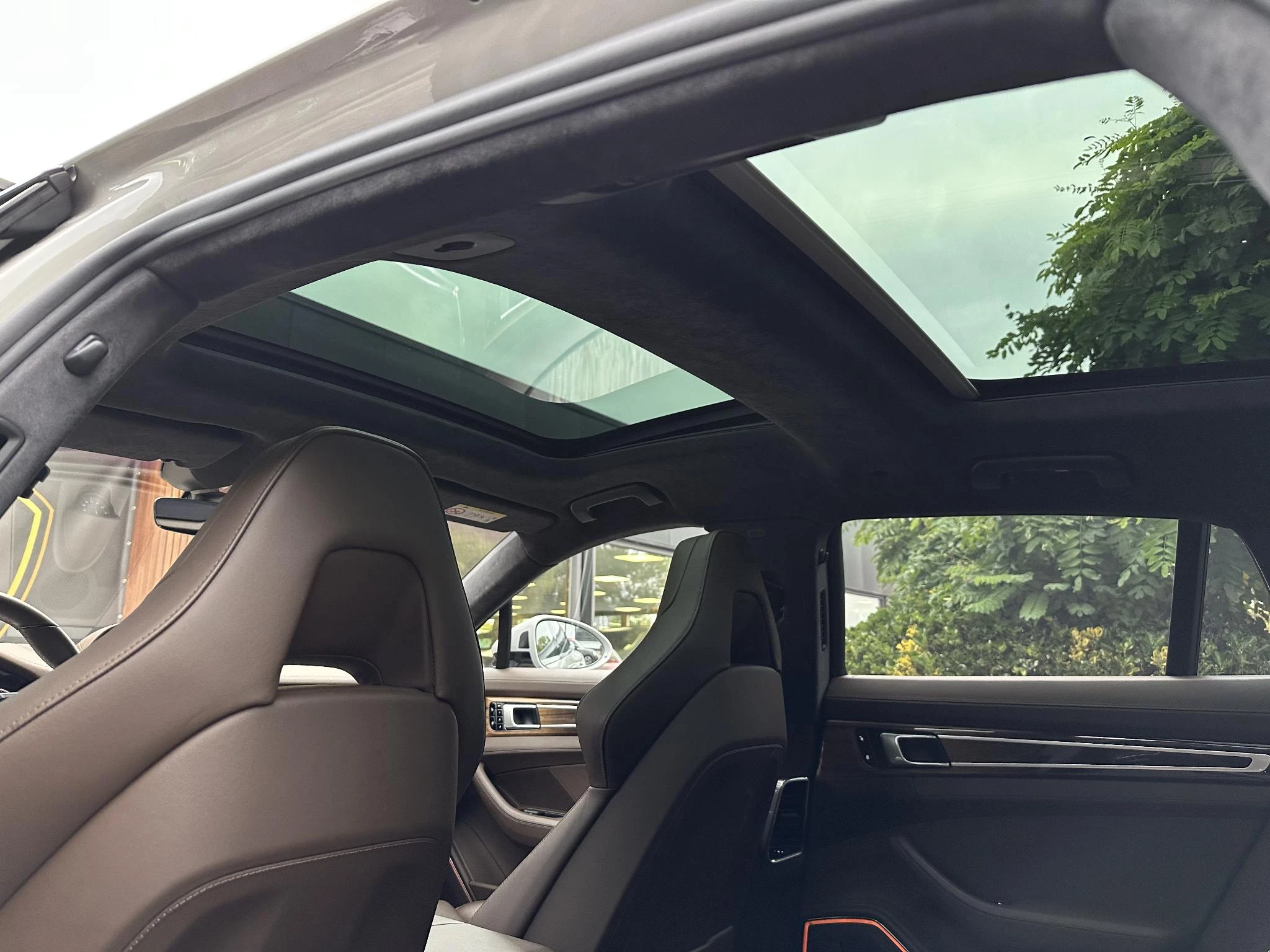Hoofdafbeelding Porsche Panamera