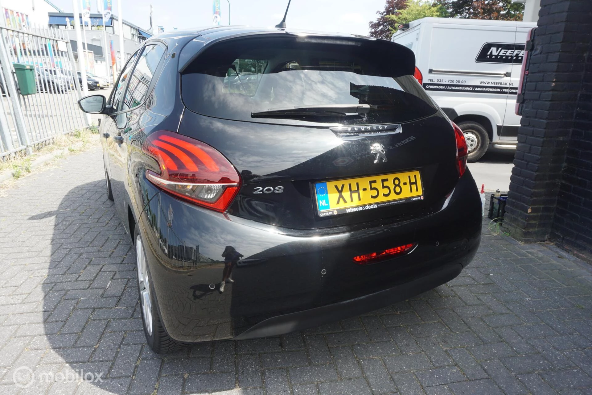 Hoofdafbeelding Peugeot 208