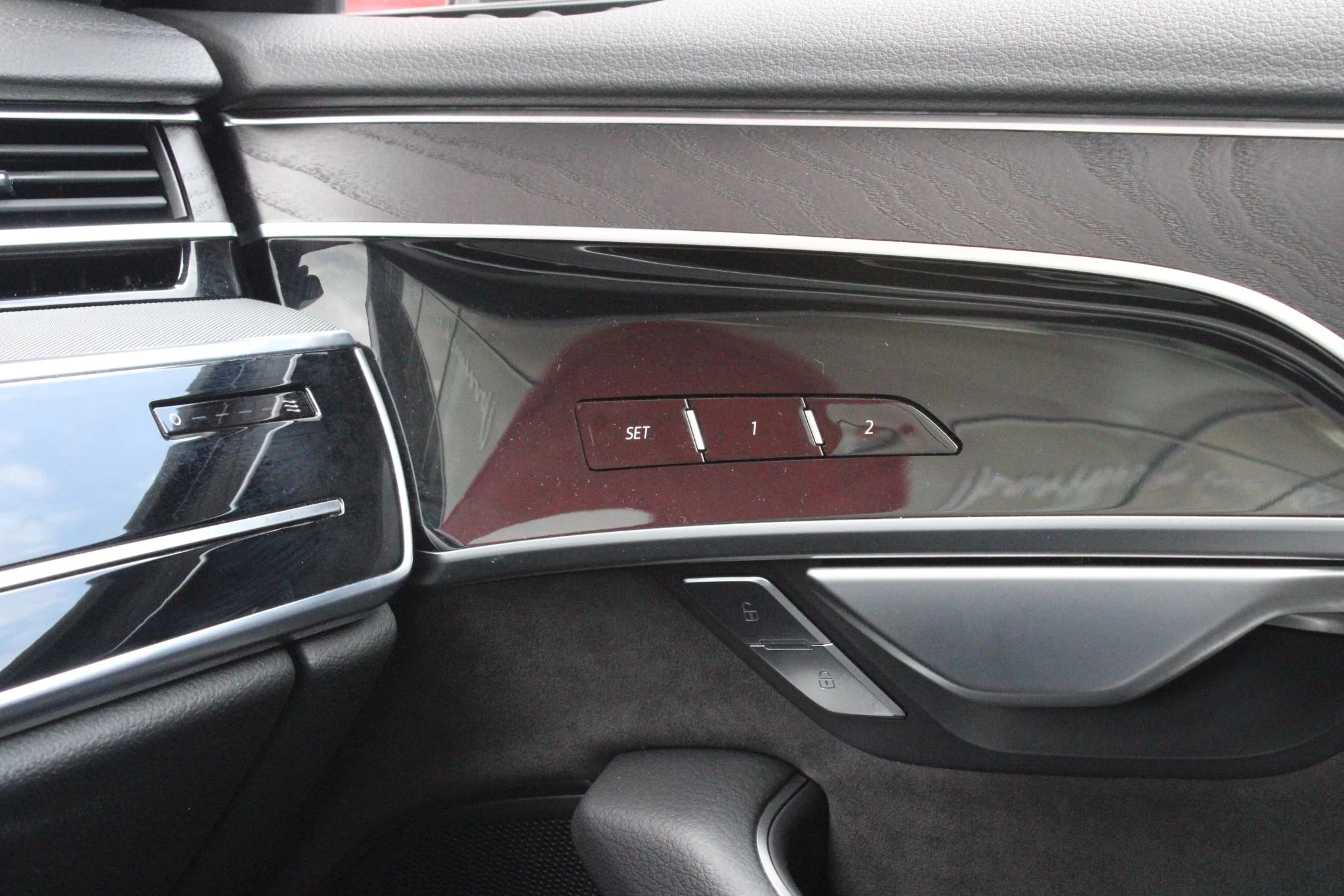 Hoofdafbeelding Audi A8