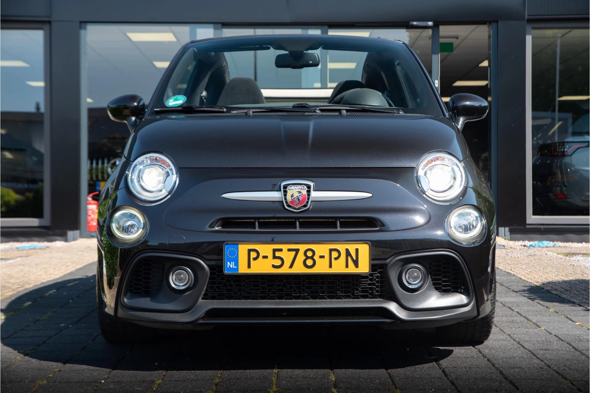 Hoofdafbeelding Fiat 500C