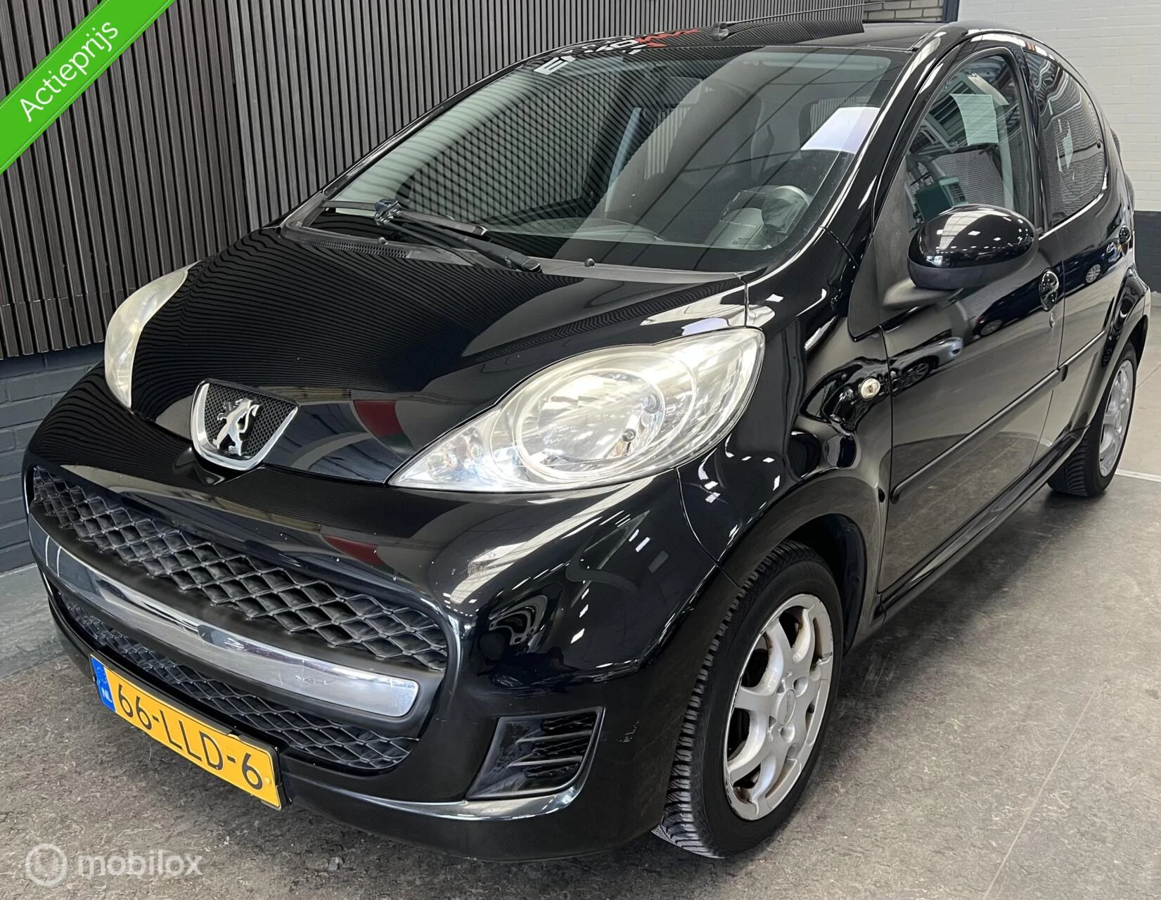 Hoofdafbeelding Peugeot 107