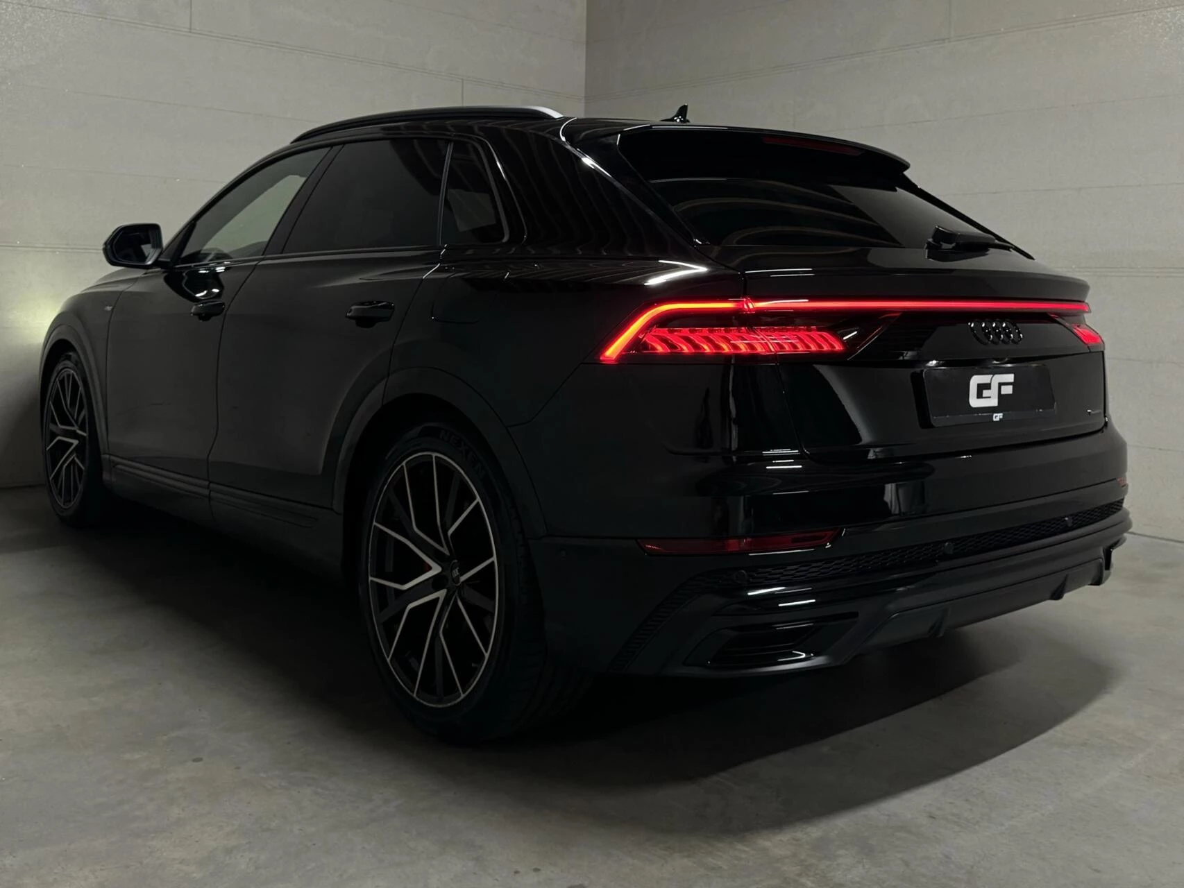 Hoofdafbeelding Audi Q8