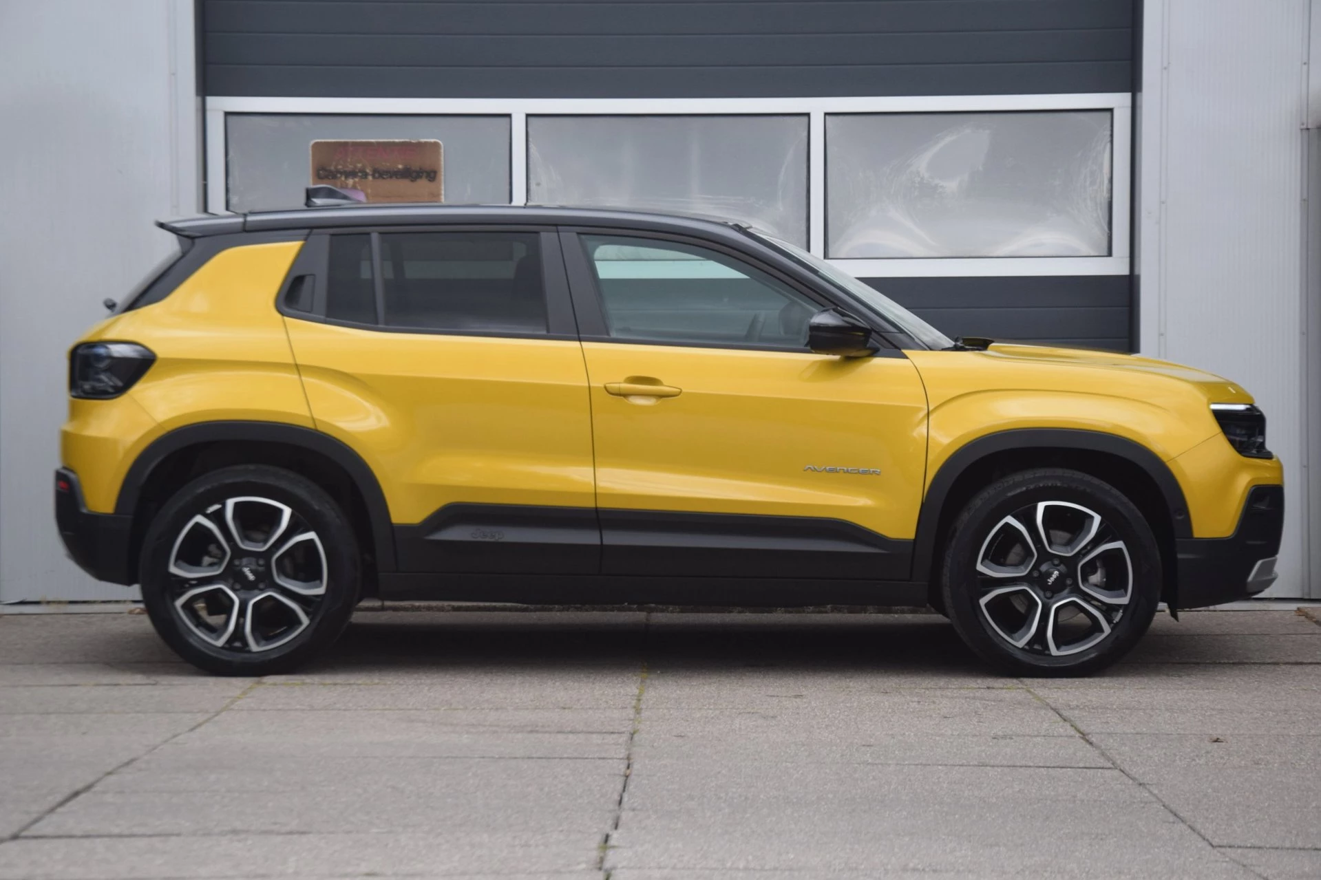 Hoofdafbeelding Jeep Avenger