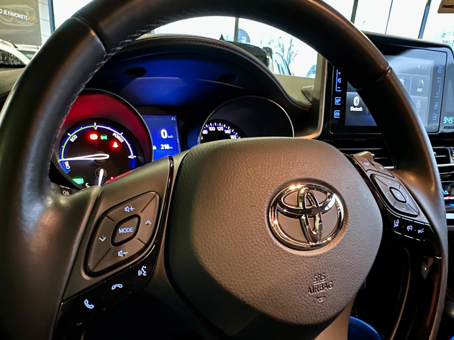 Hoofdafbeelding Toyota C-HR