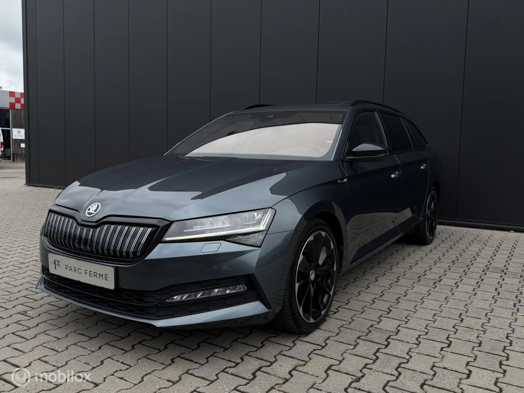 Hoofdafbeelding Škoda Superb