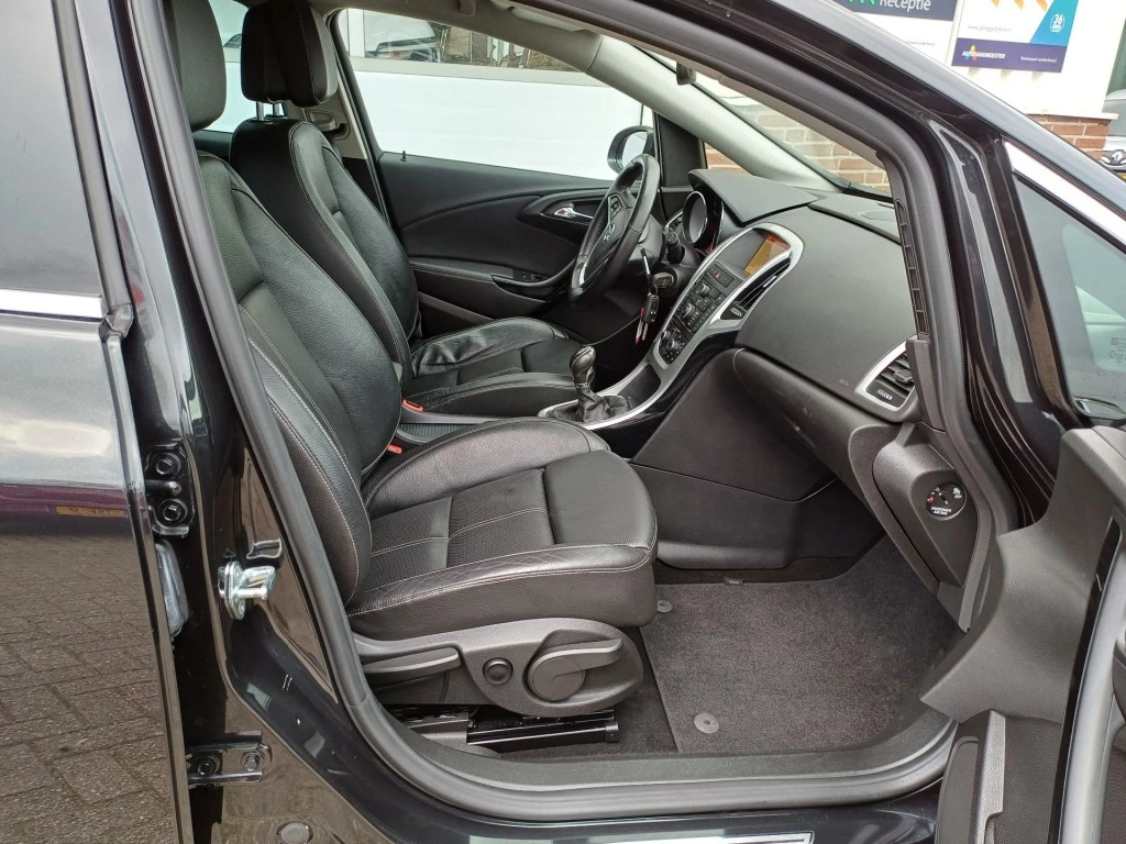 Hoofdafbeelding Opel Astra
