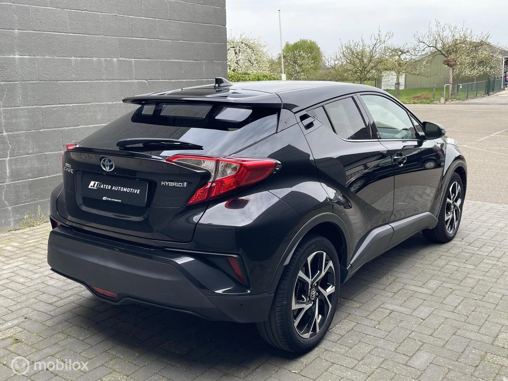 Hoofdafbeelding Toyota C-HR