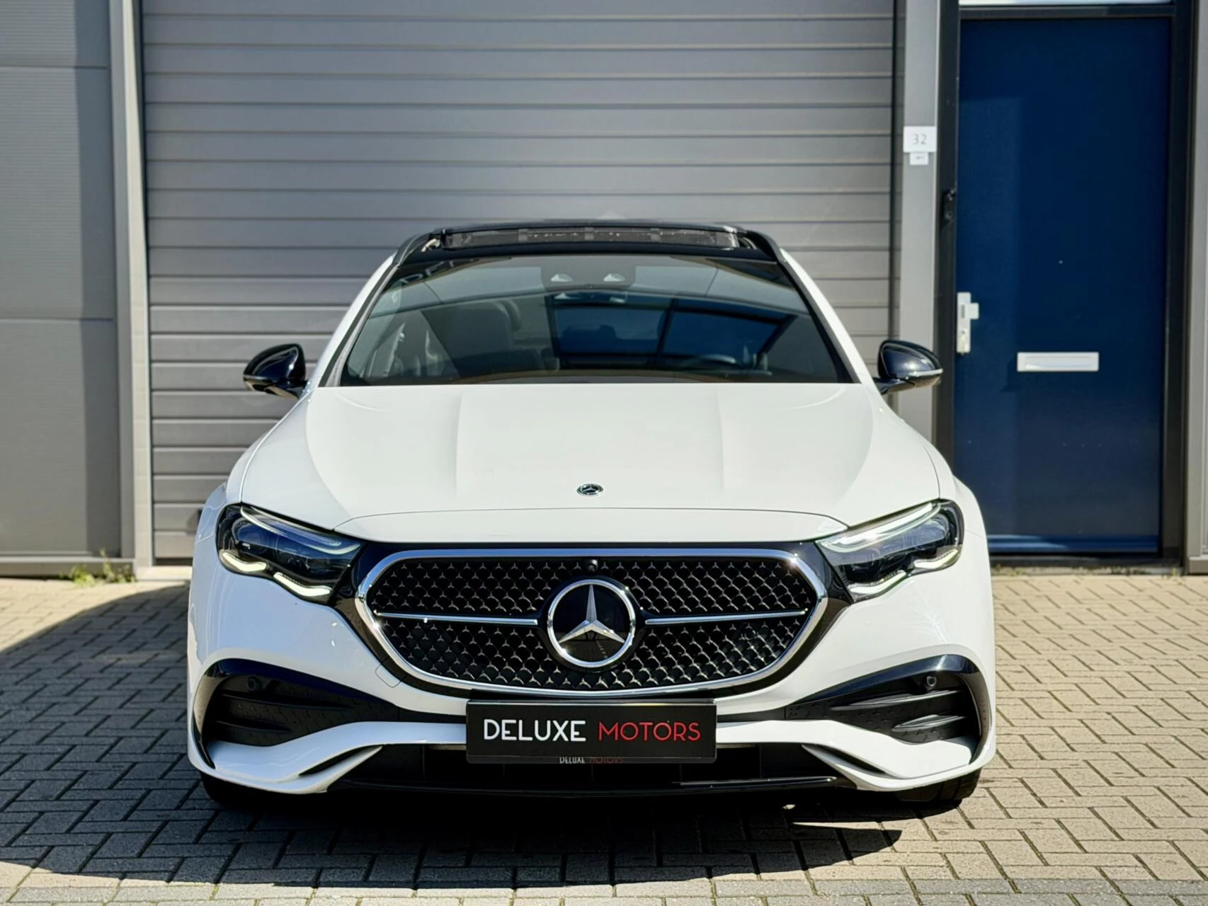 Hoofdafbeelding Mercedes-Benz E-Klasse