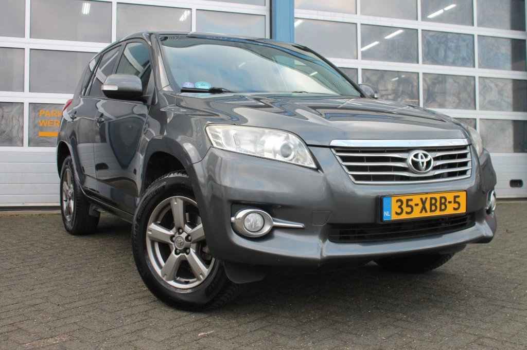 Hoofdafbeelding Toyota RAV4