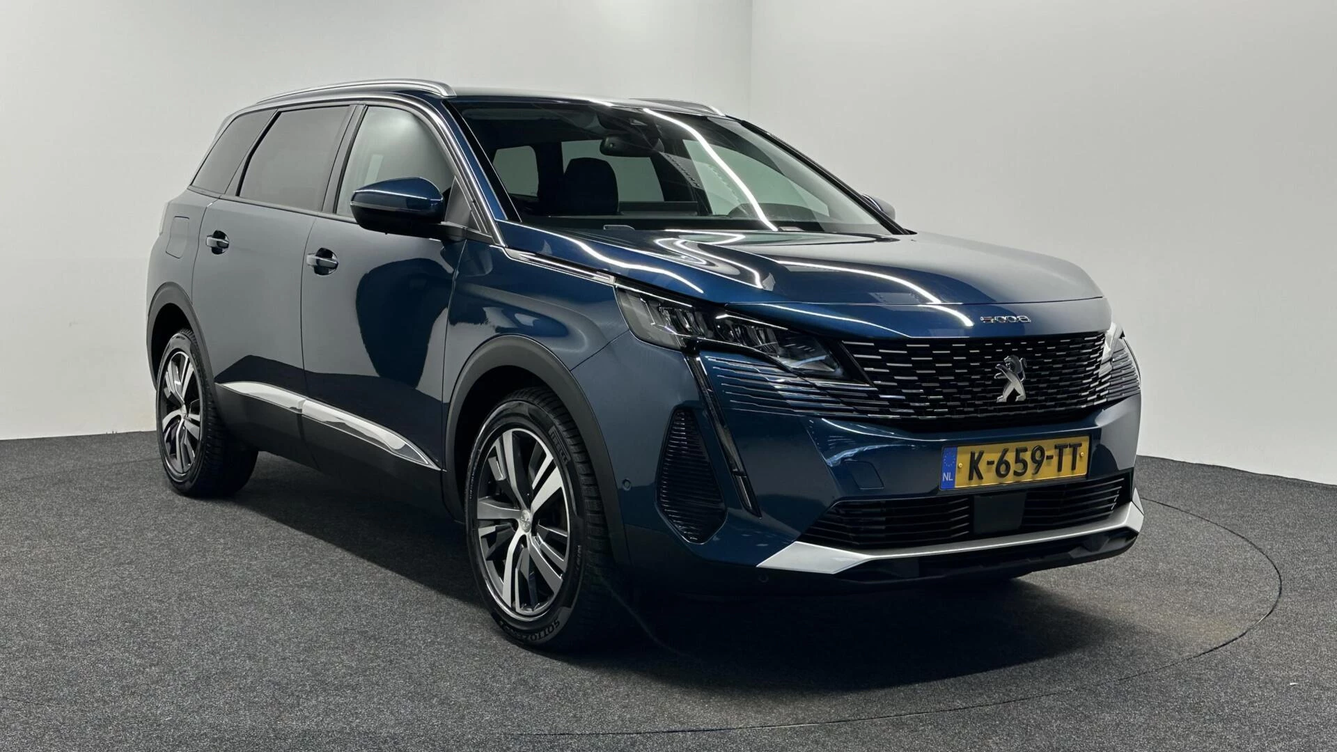 Hoofdafbeelding Peugeot 5008