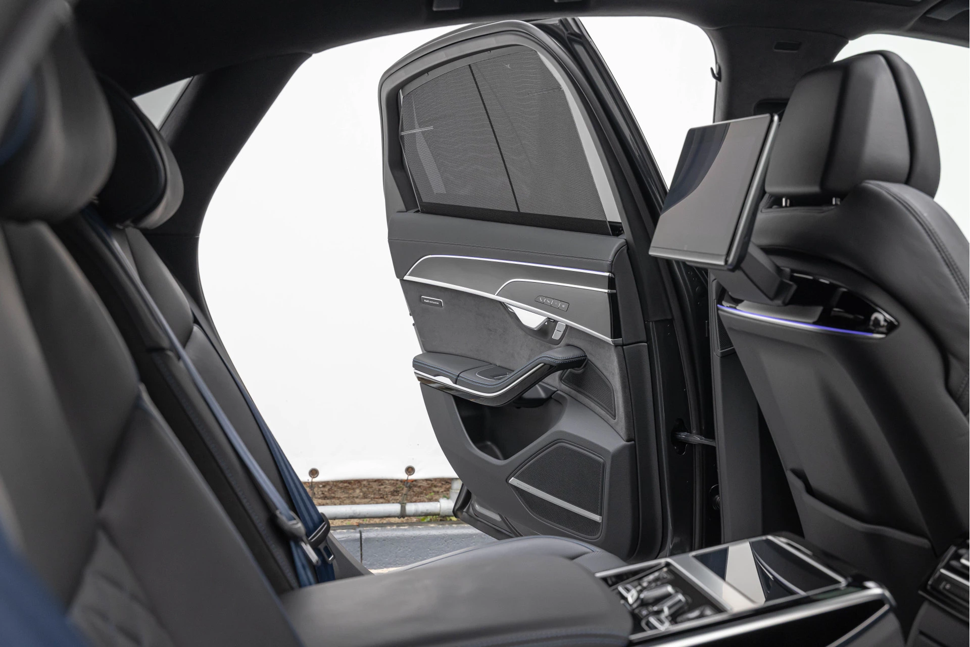 Hoofdafbeelding Audi A8