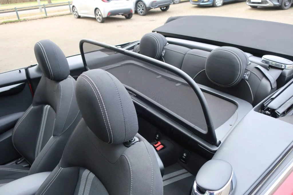 Hoofdafbeelding MINI Cooper Cabrio