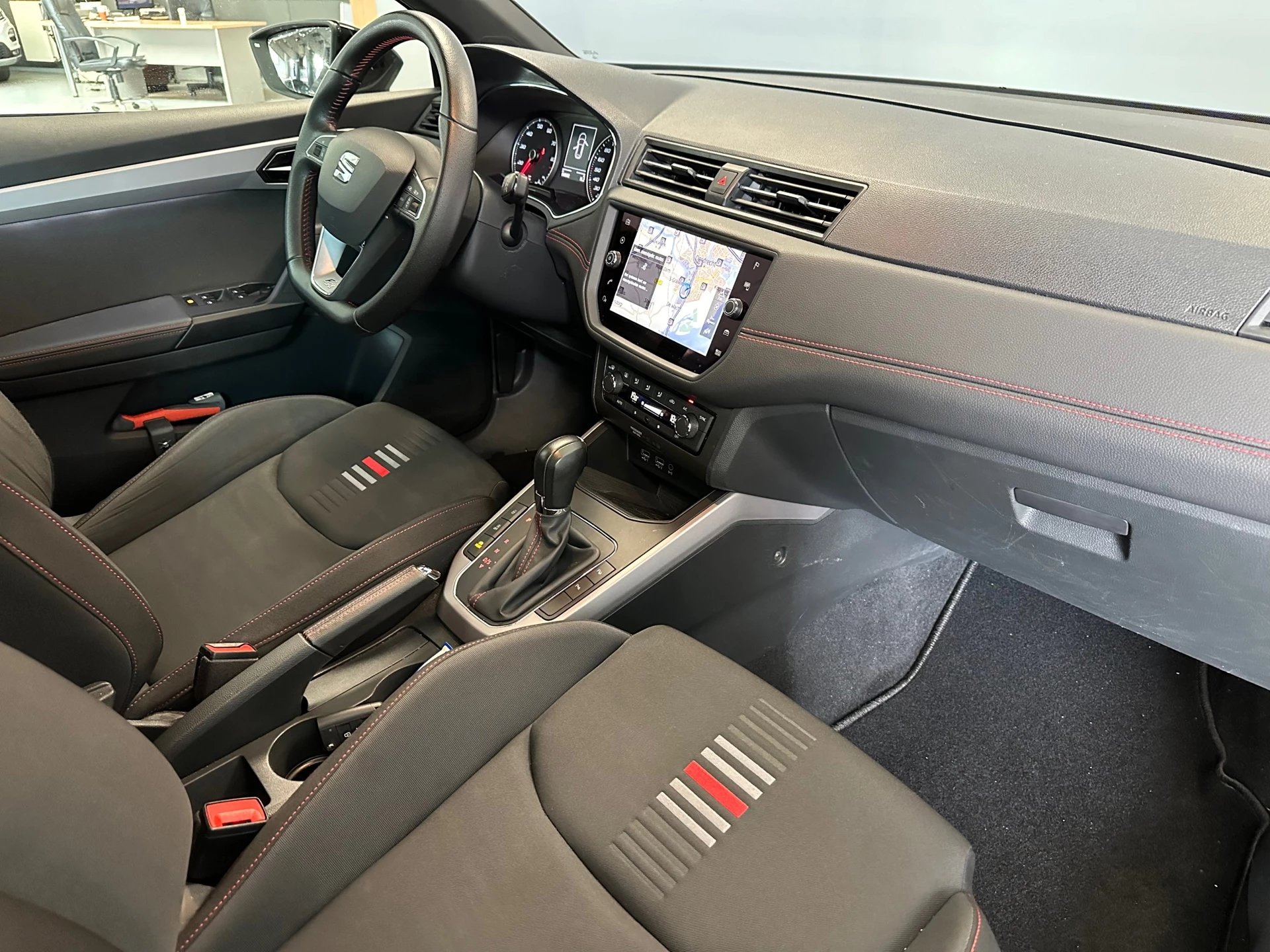 Hoofdafbeelding SEAT Arona