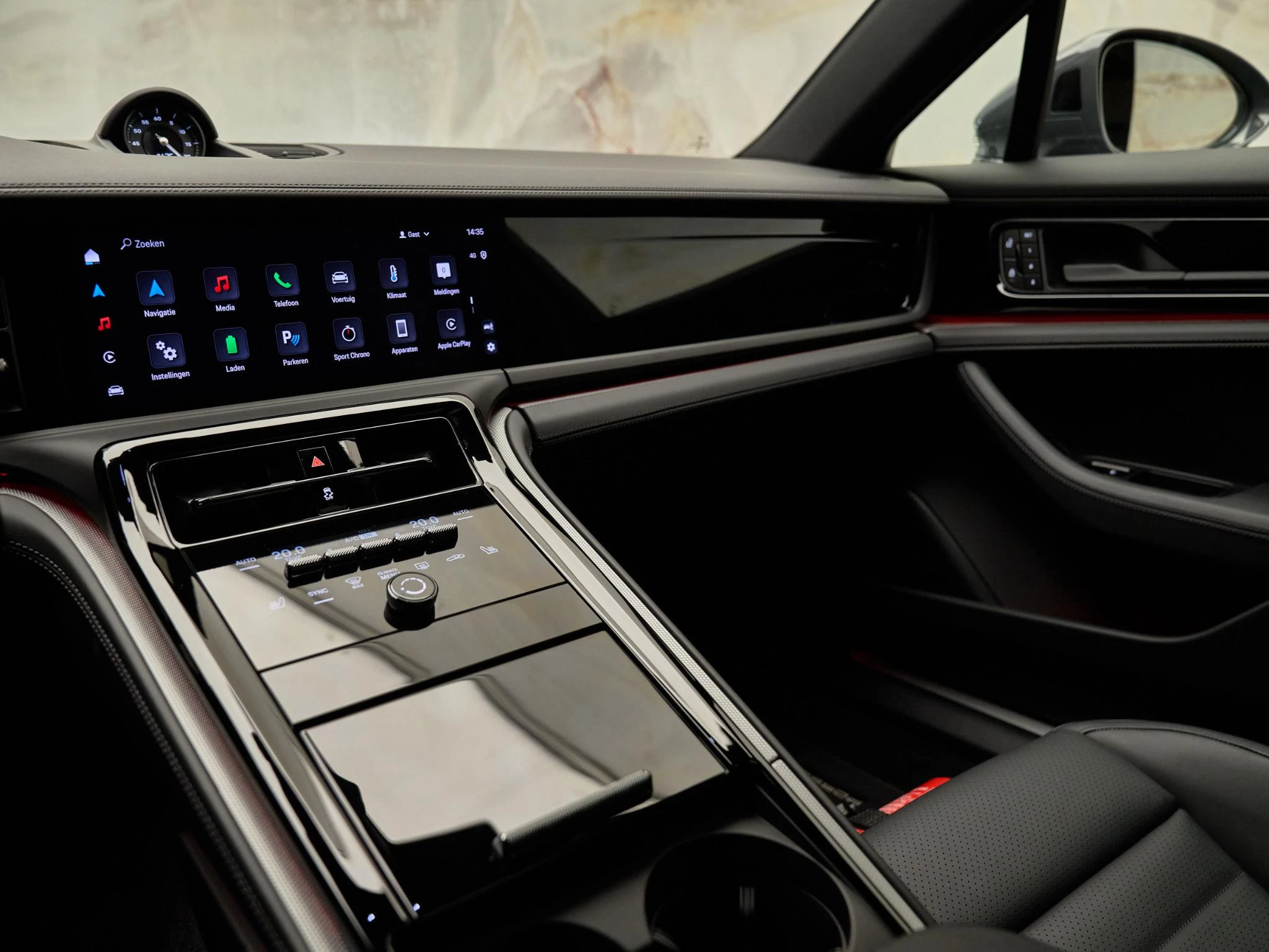 Hoofdafbeelding Porsche Panamera