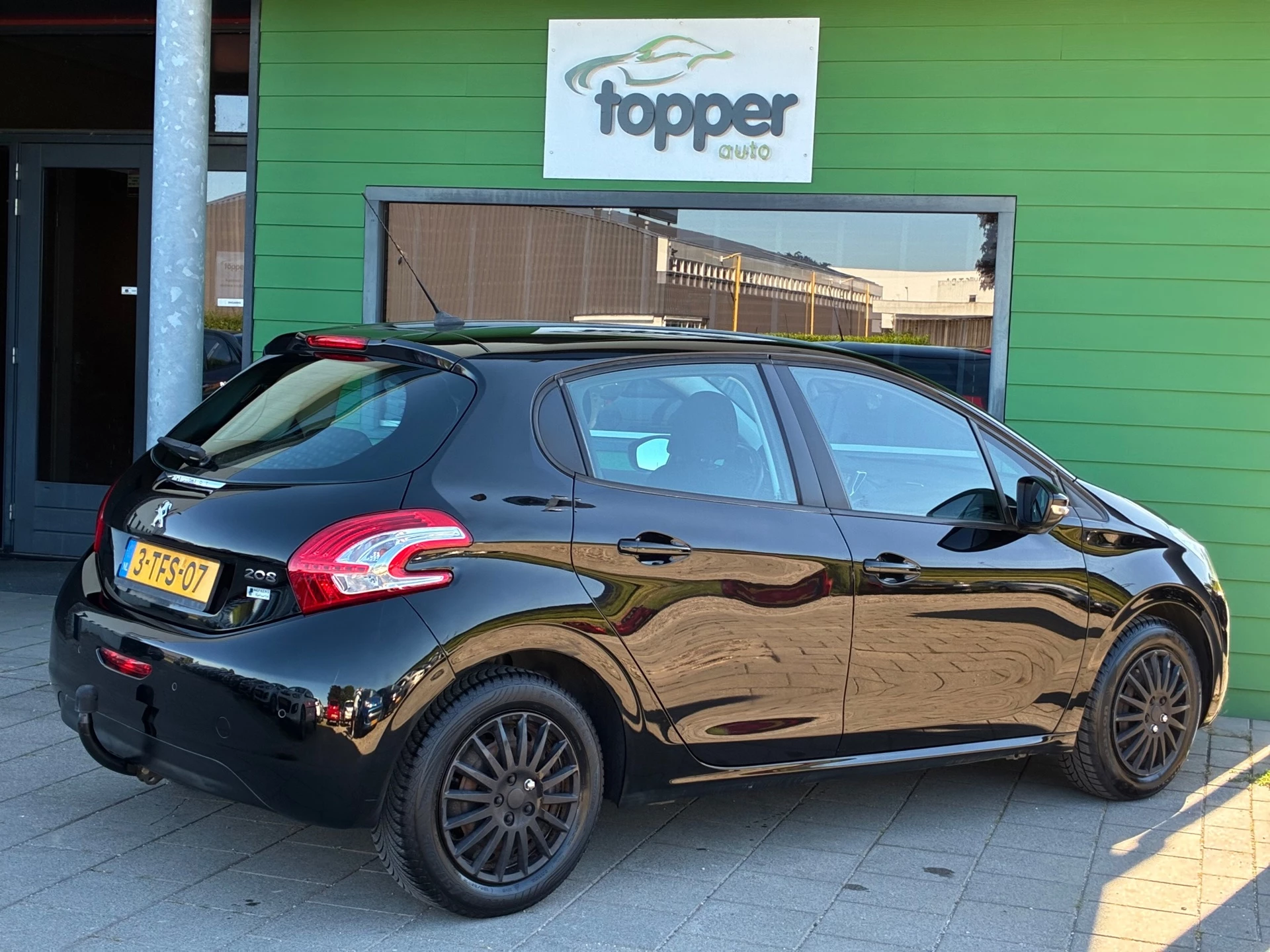 Hoofdafbeelding Peugeot 208