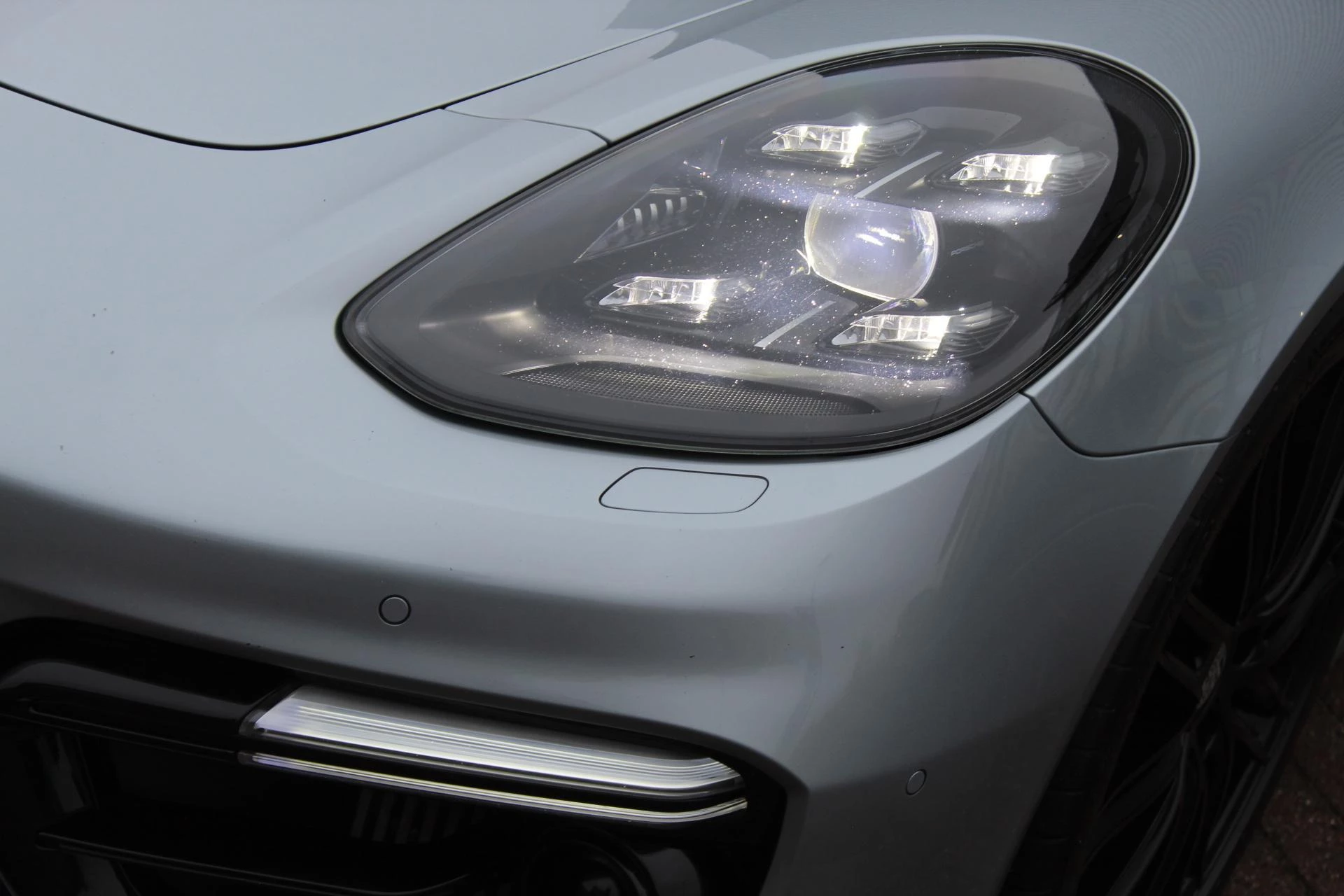 Hoofdafbeelding Porsche Panamera