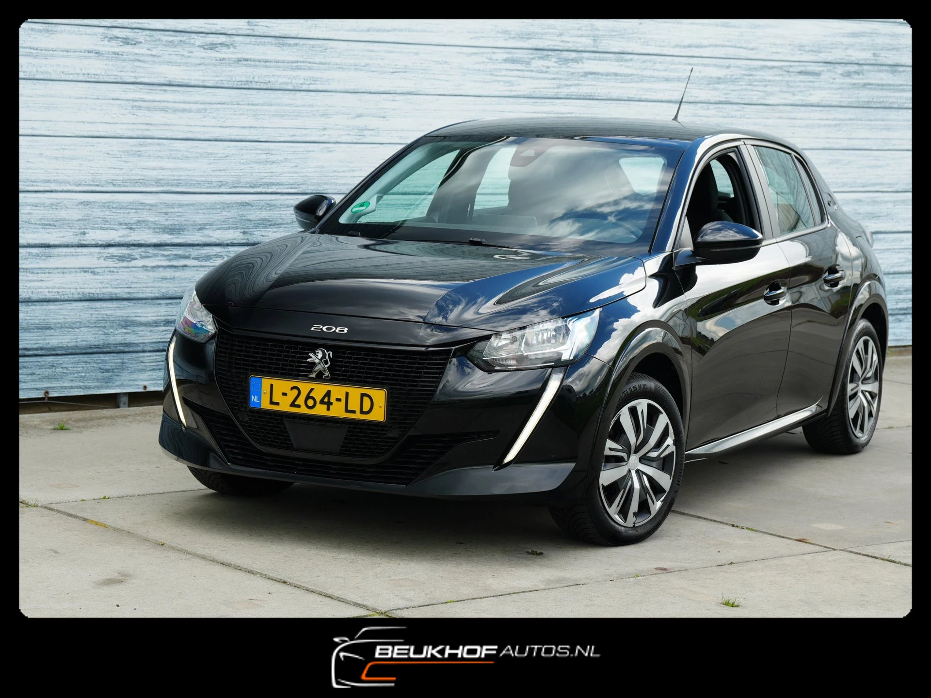 Hoofdafbeelding Peugeot e-208