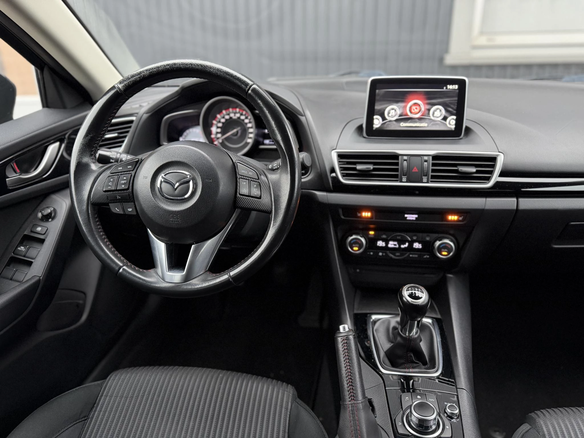 Hoofdafbeelding Mazda 3