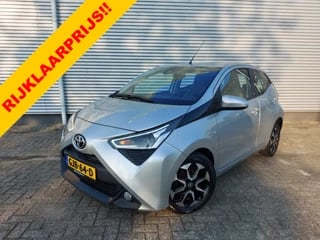 Toyota Aygo 1.0 VVT-i x-play Automaat, airco,achteruitrijcamera,Apple Carplay/dab,