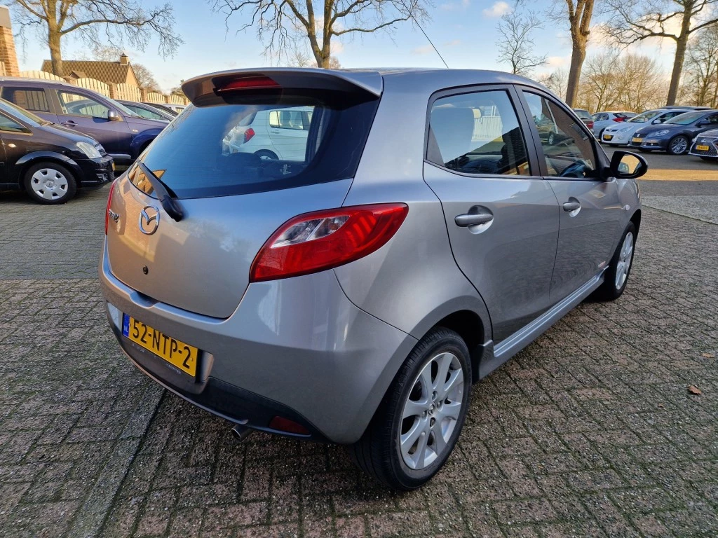Hoofdafbeelding Mazda 2