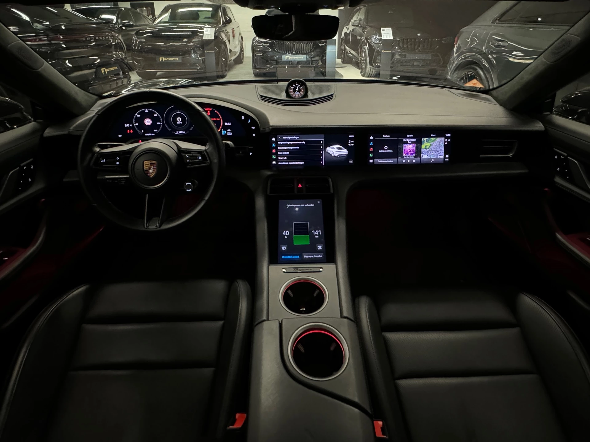 Hoofdafbeelding Porsche Taycan