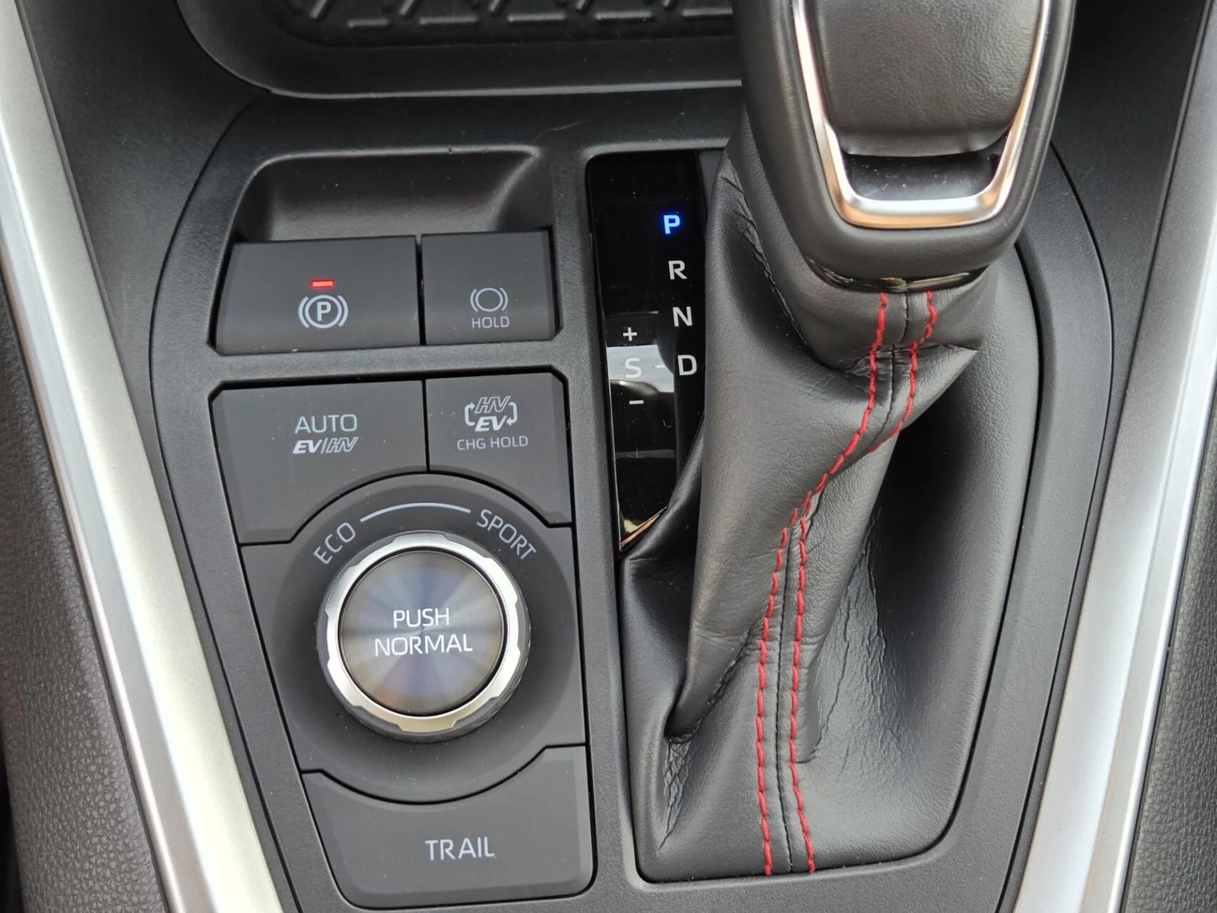 Hoofdafbeelding Suzuki Across