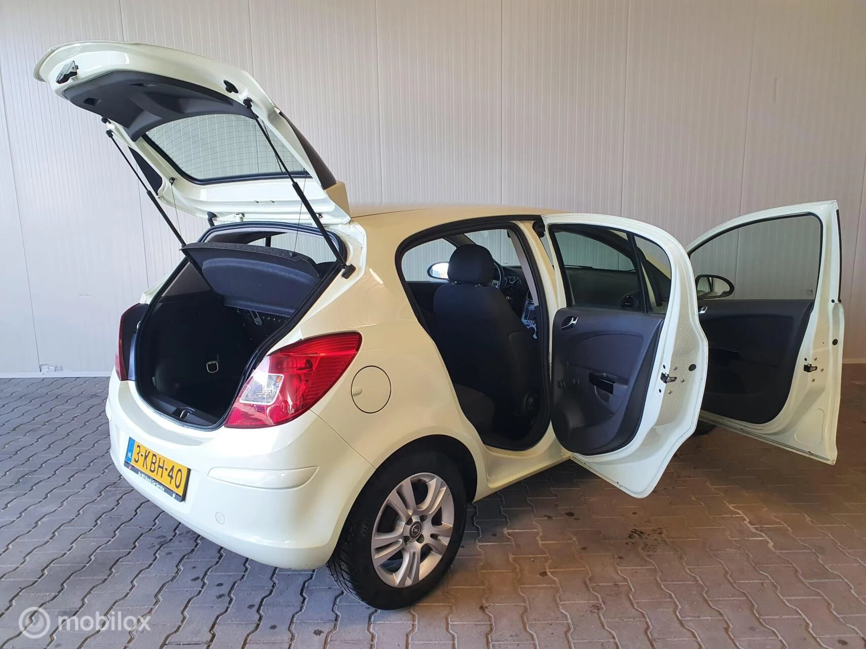 Hoofdafbeelding Opel Corsa
