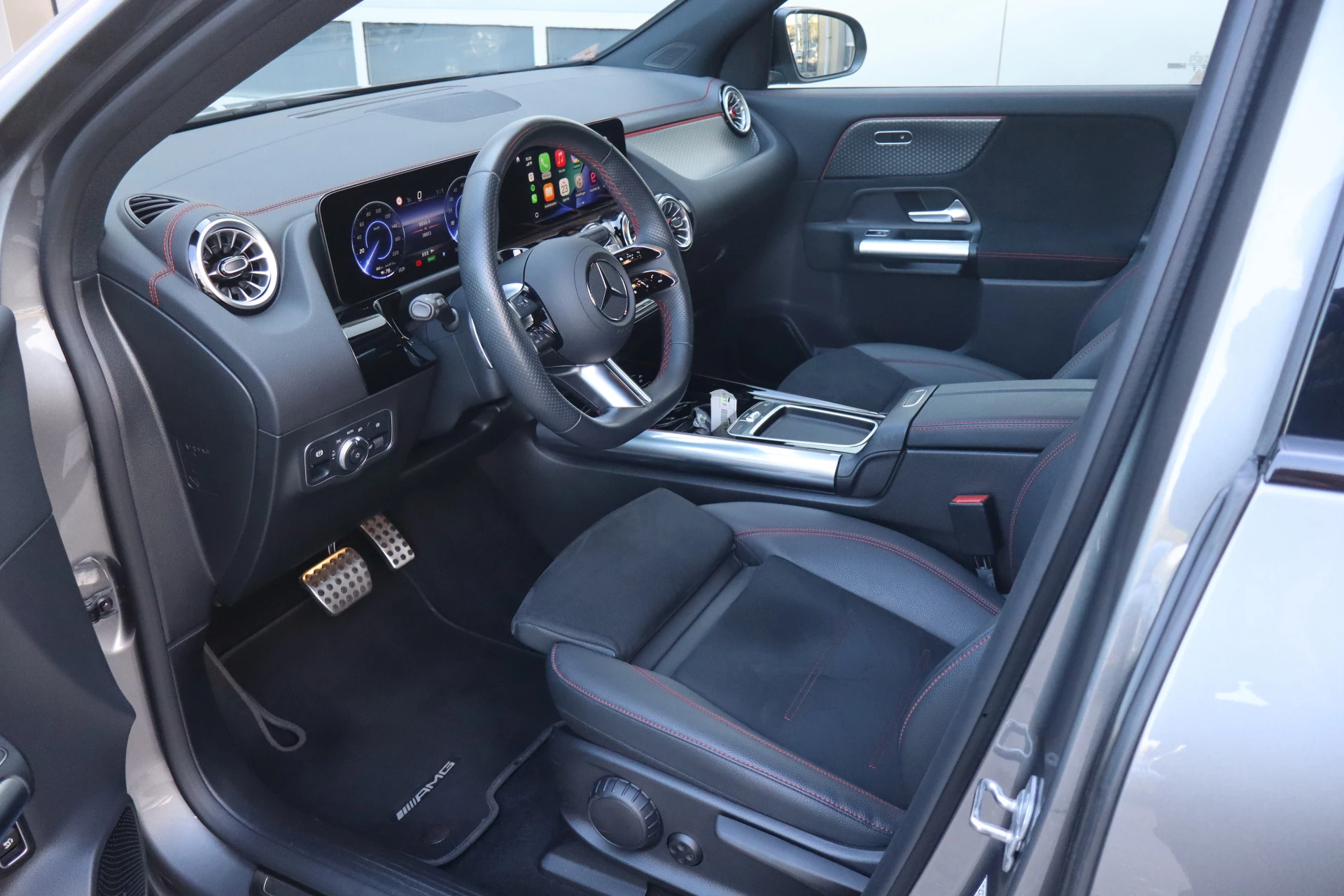 Hoofdafbeelding Mercedes-Benz EQA