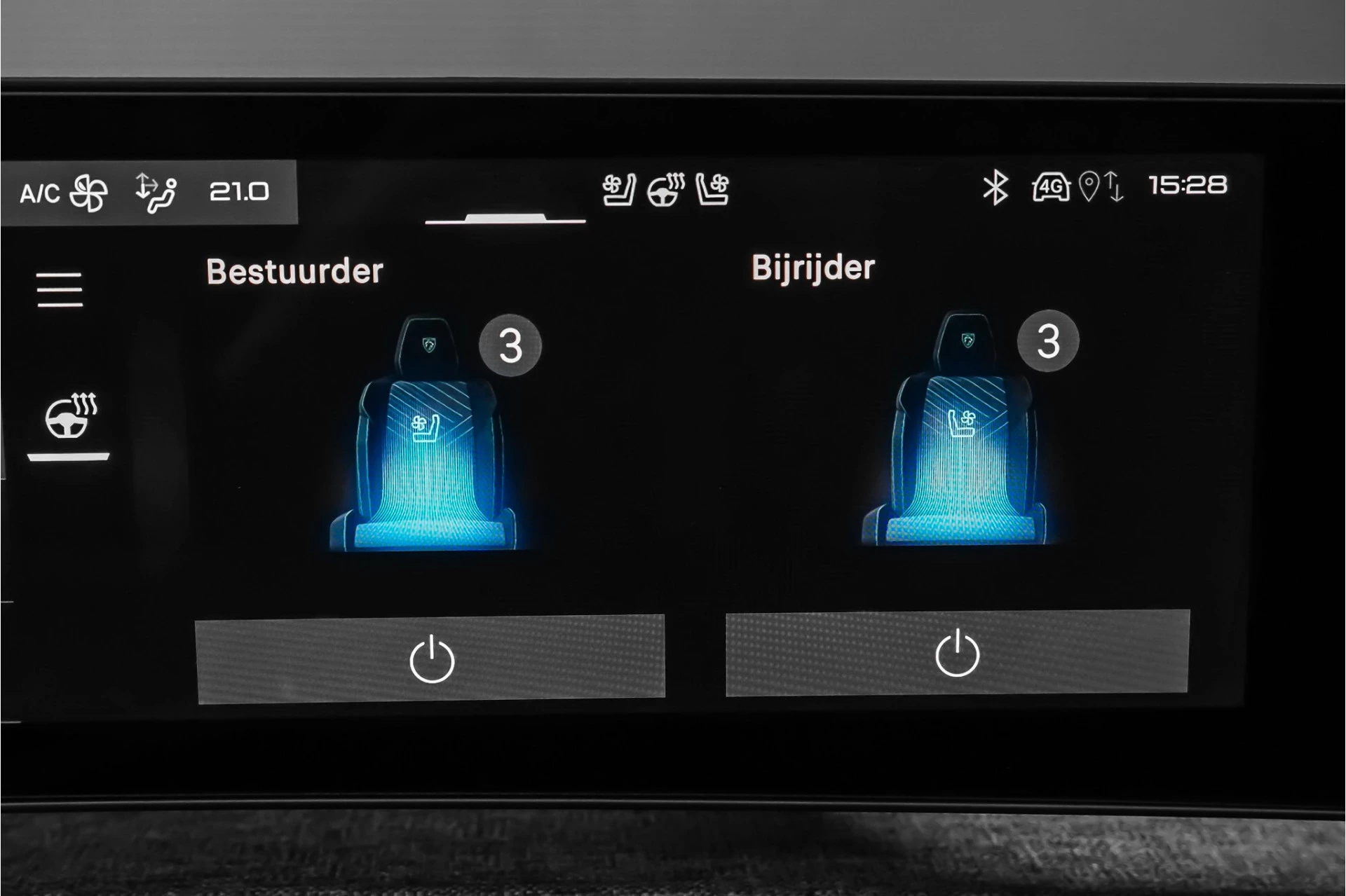 Hoofdafbeelding Peugeot e-3008