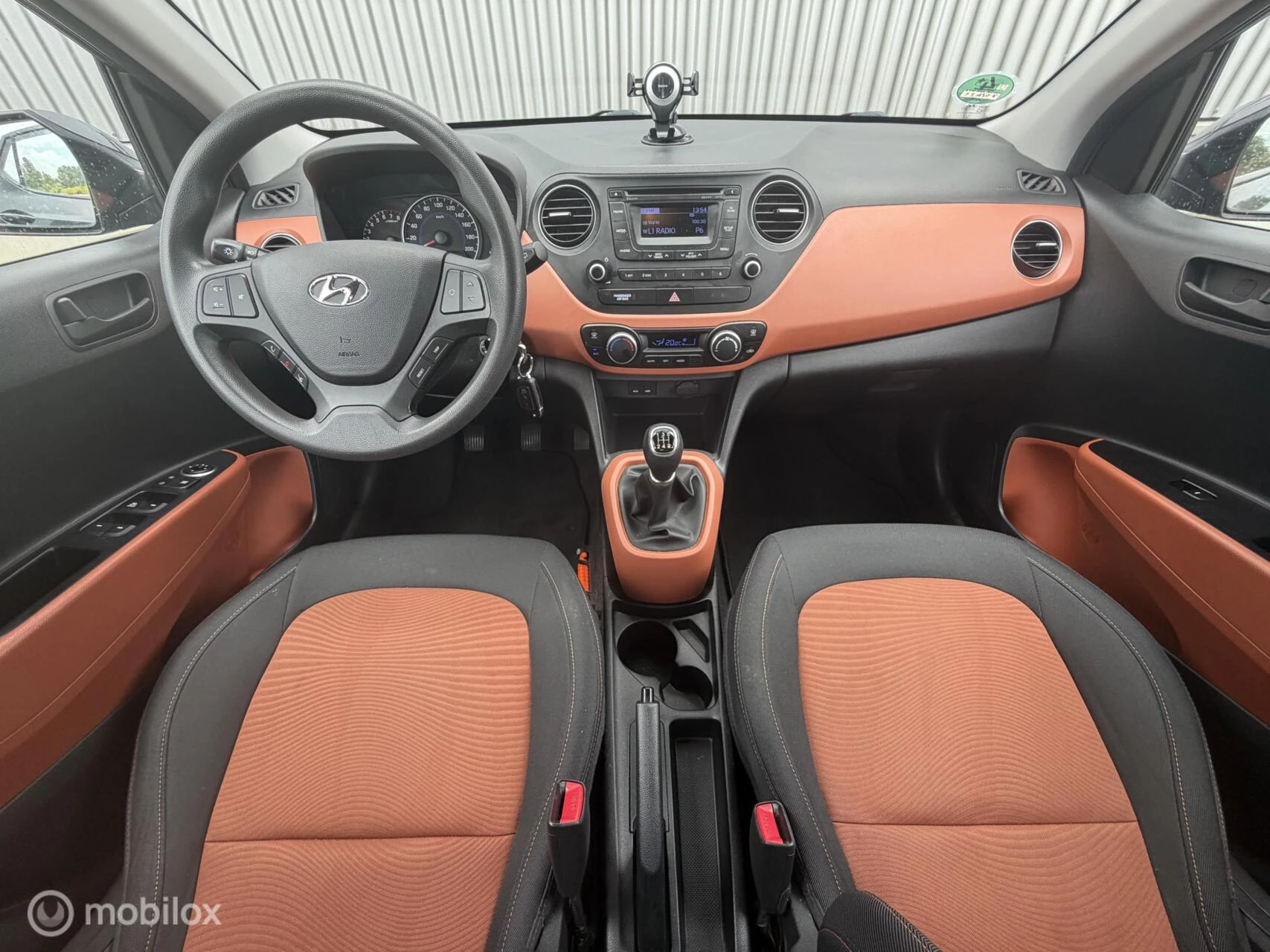 Hoofdafbeelding Hyundai i10