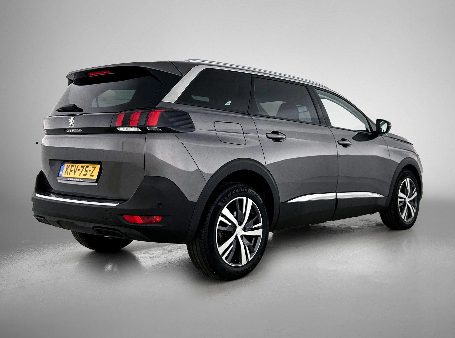 Hoofdafbeelding Peugeot 5008